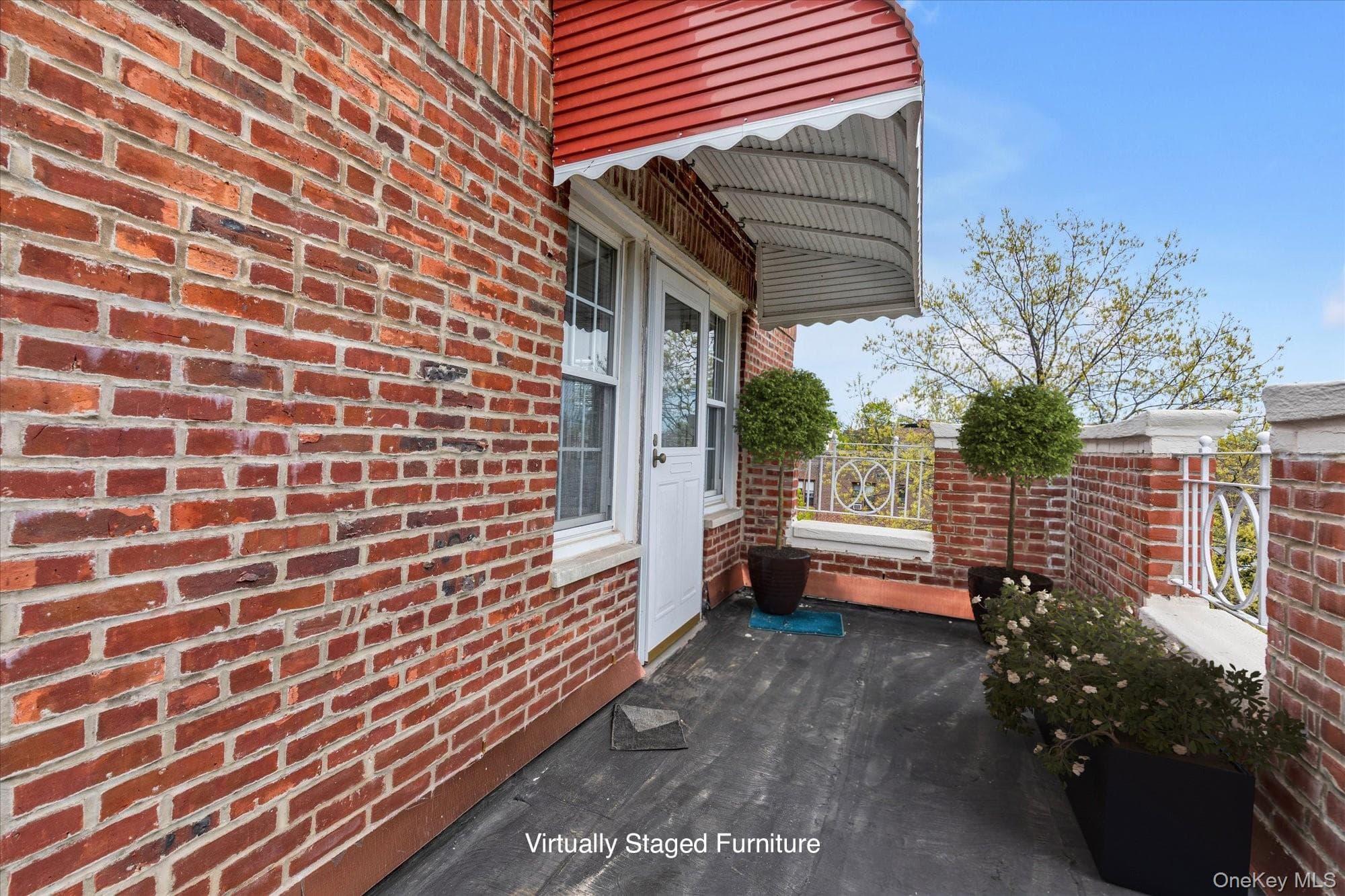 102 S Village Avenue Unit: 3B thumbnail 14
