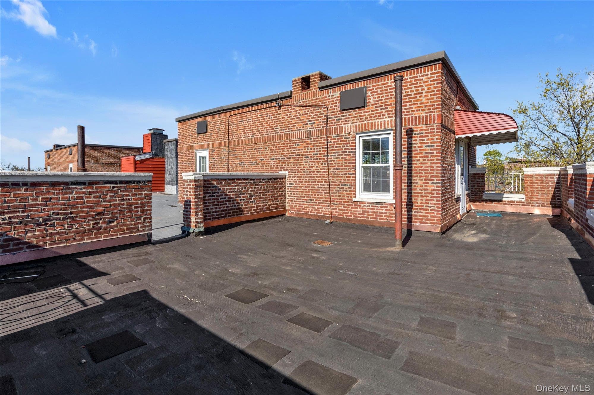 102 S Village Avenue Unit: 3B thumbnail 30
