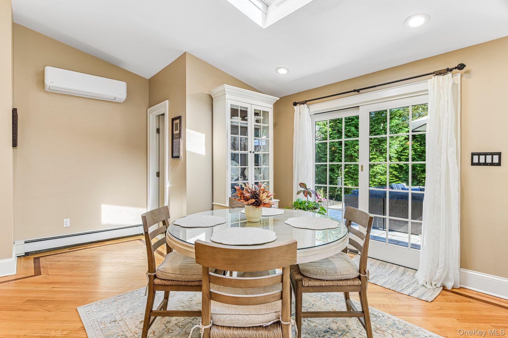 20 Revere Drive thumbnail 17