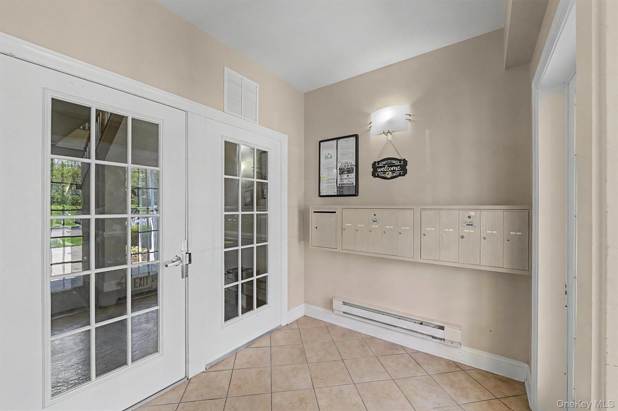 2806 Bennington Drive thumbnail 4