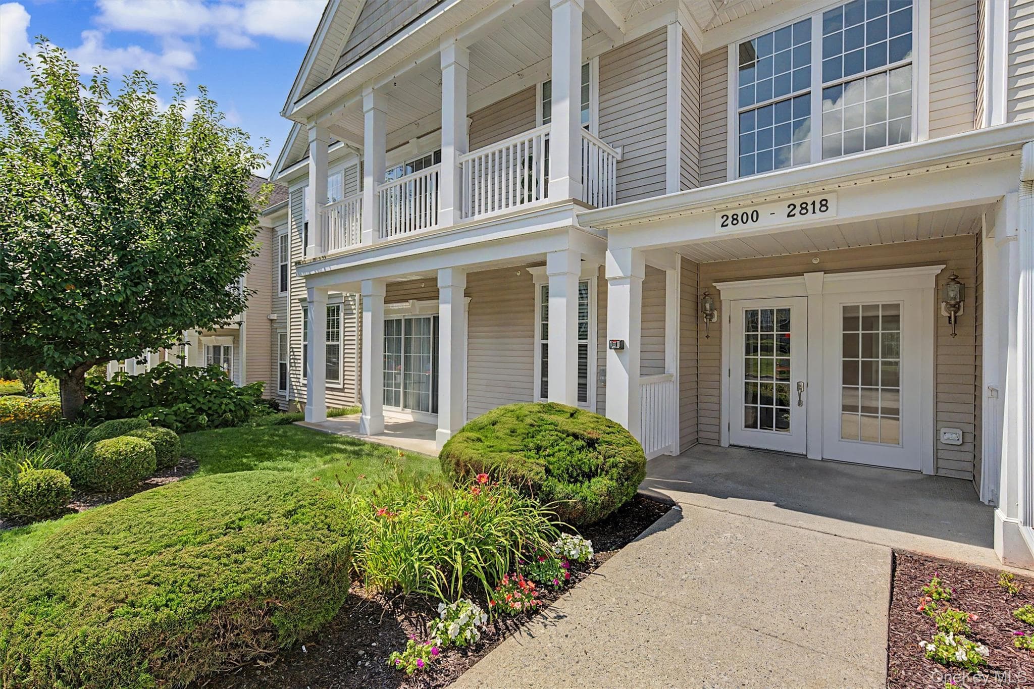 2806 Bennington Drive thumbnail 3