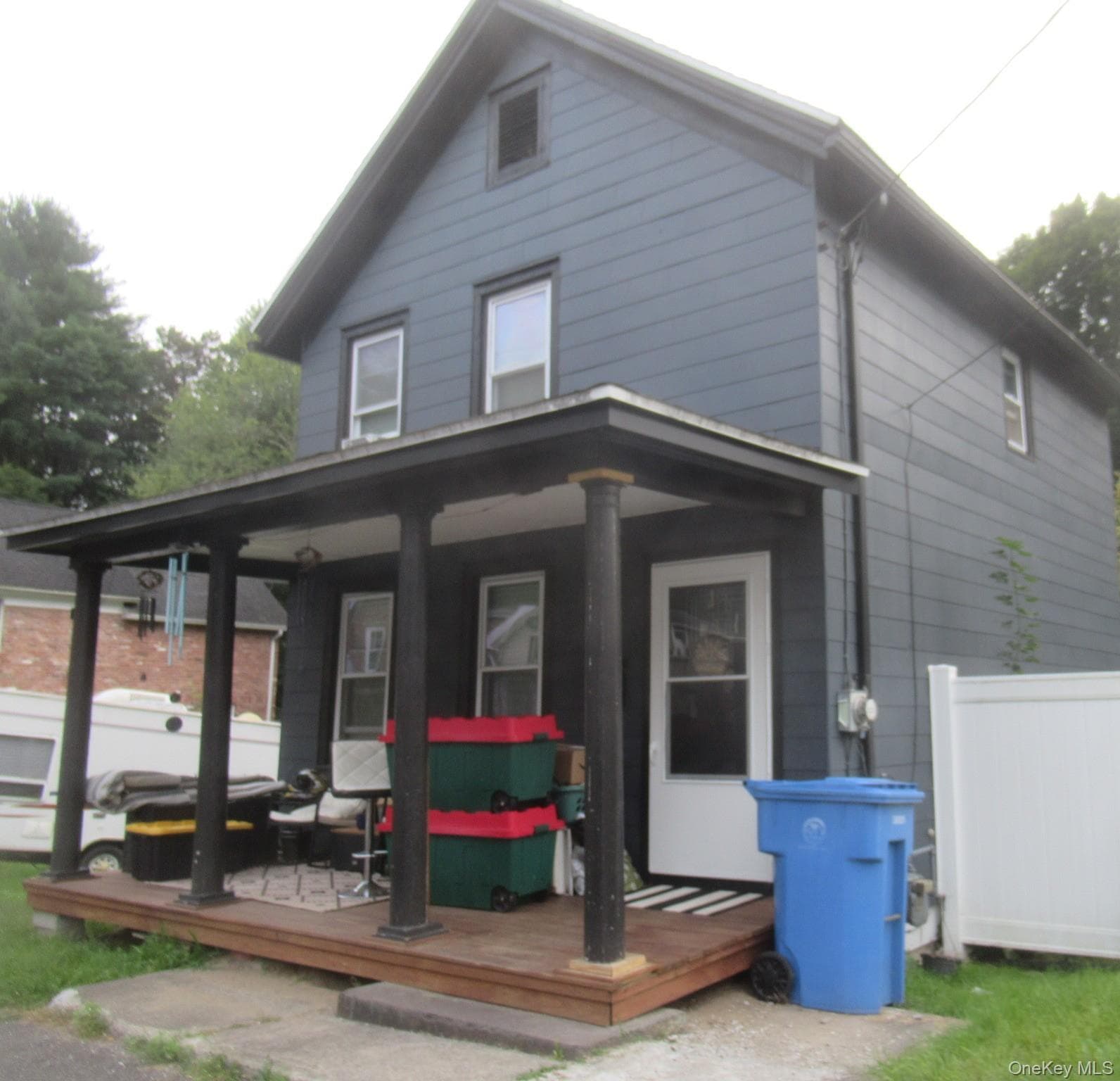 495 Wilbur Avenue thumbnail 3