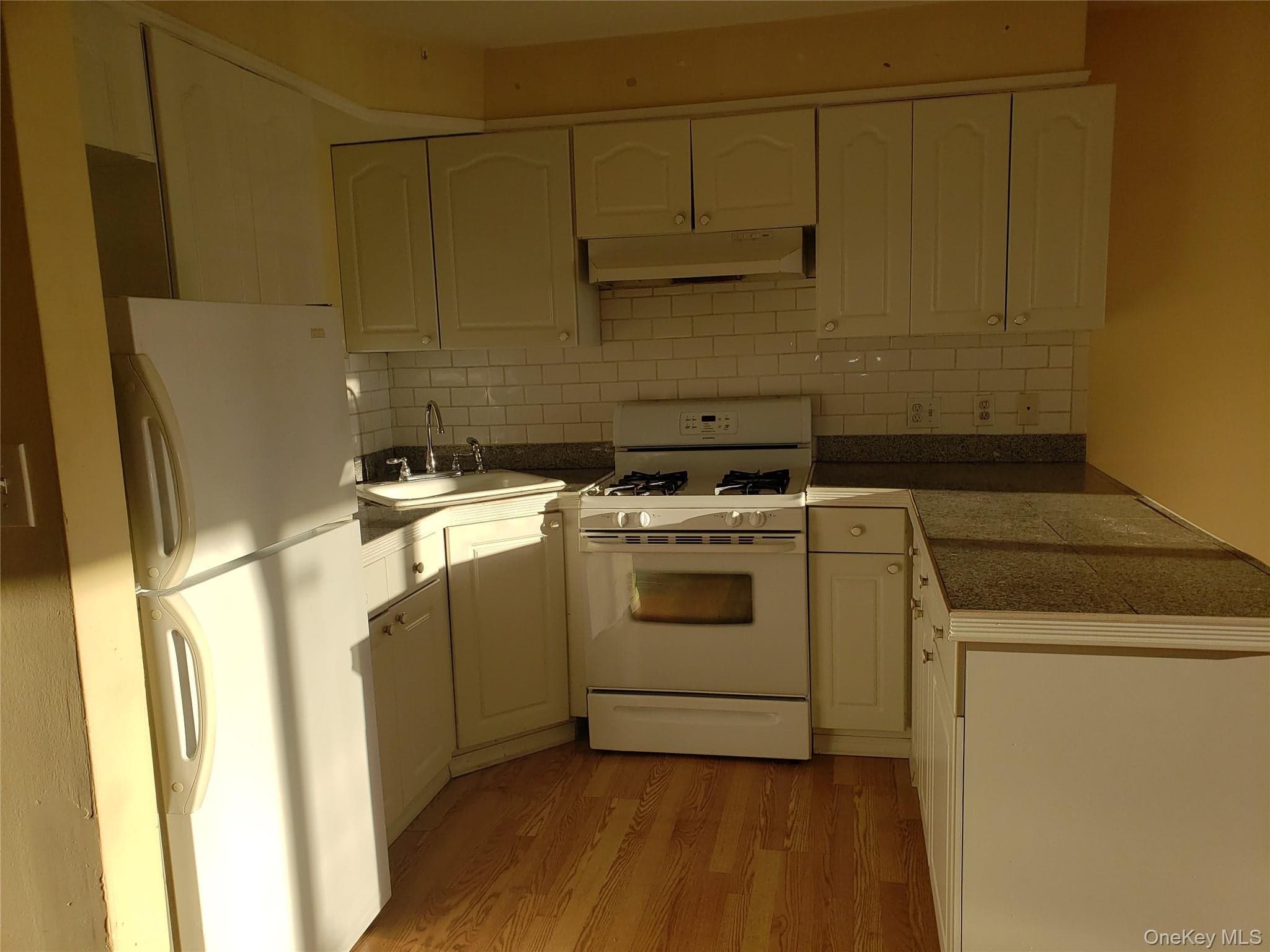 204 Beach 102nd Street thumbnail 5