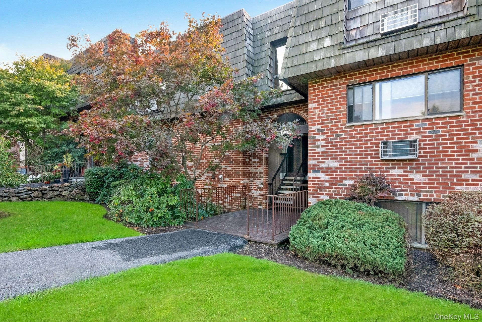 7-10 Briarcliff Drive Unit: 10 photo 1