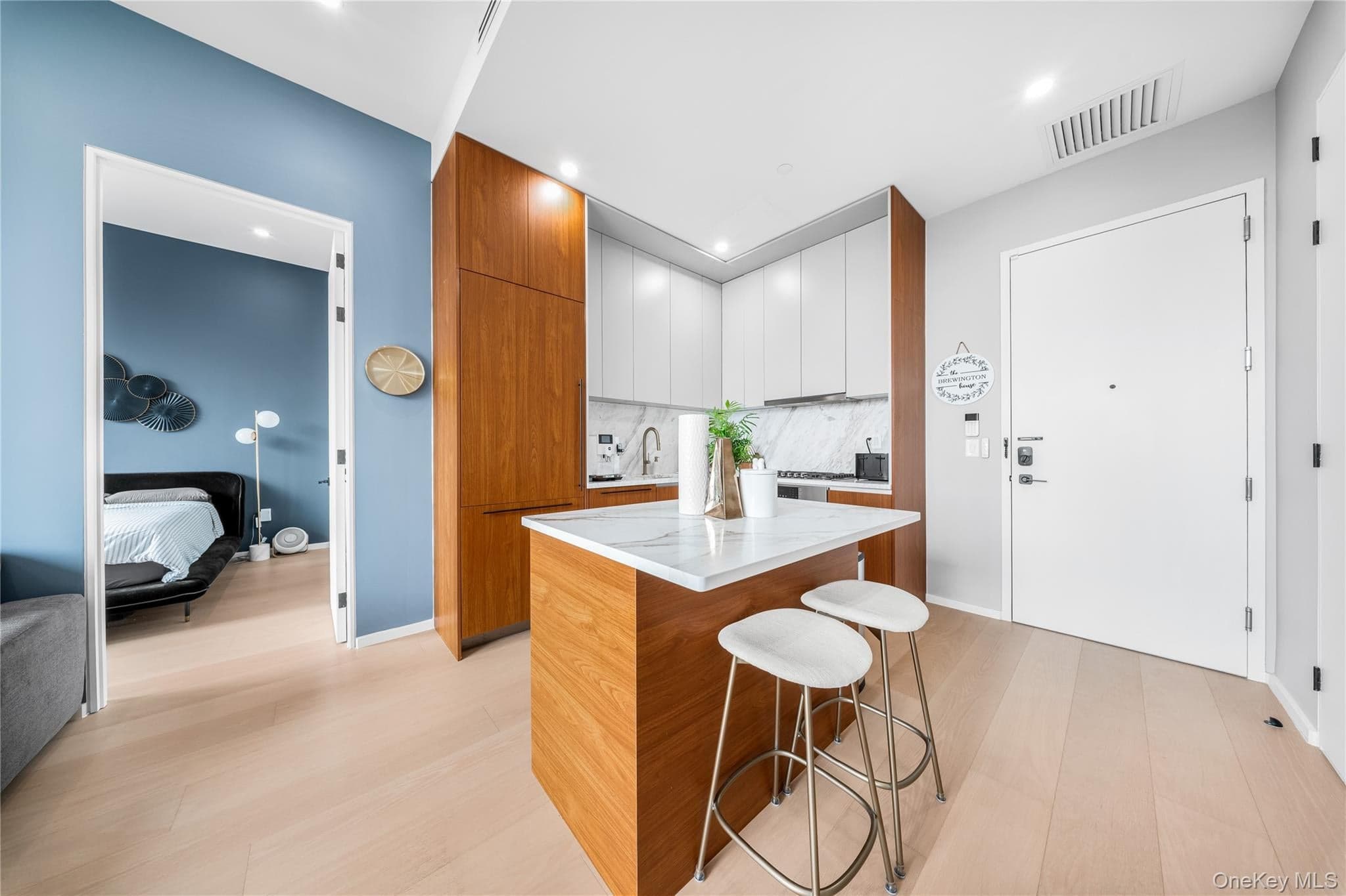 3116 21st Street Unit: PH1D thumbnail 4