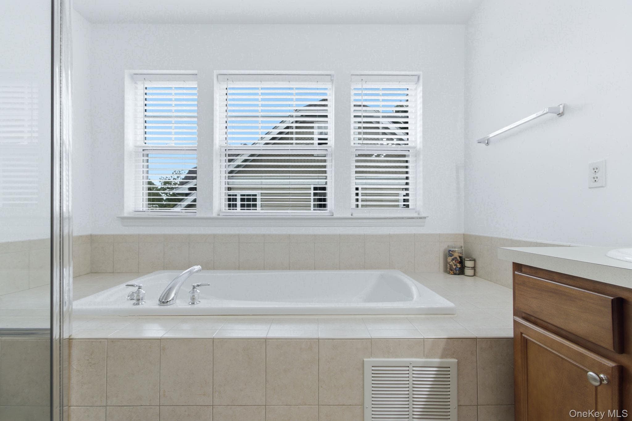 34 Briarbrook Drive thumbnail 19
