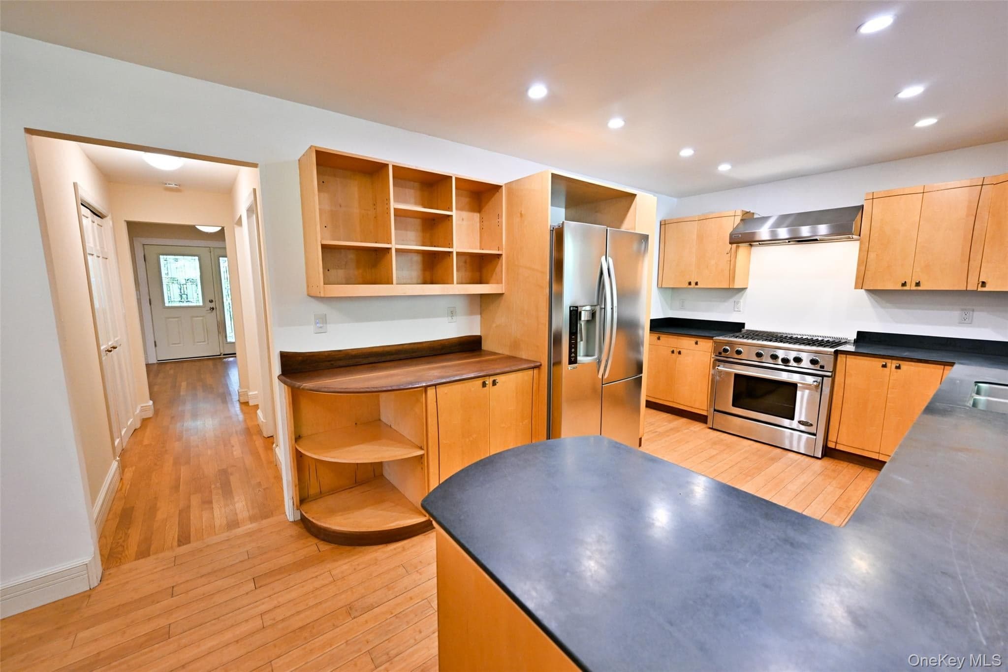 12 Tower Hill Road thumbnail 13