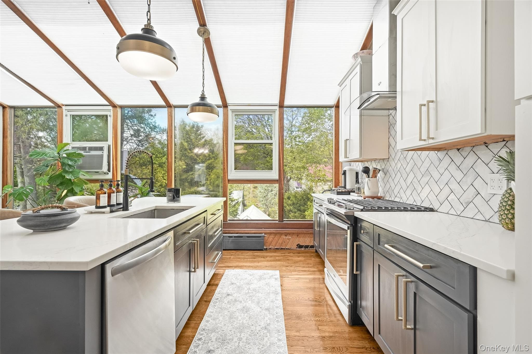 87 Lakeview Avenue thumbnail 14