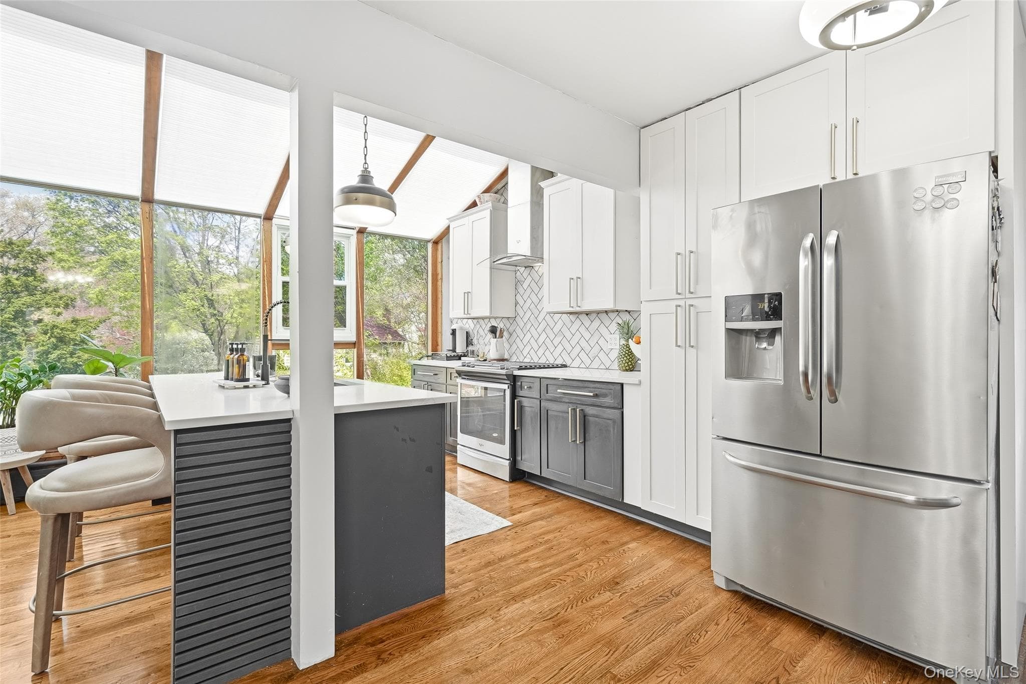 87 Lakeview Avenue thumbnail 16