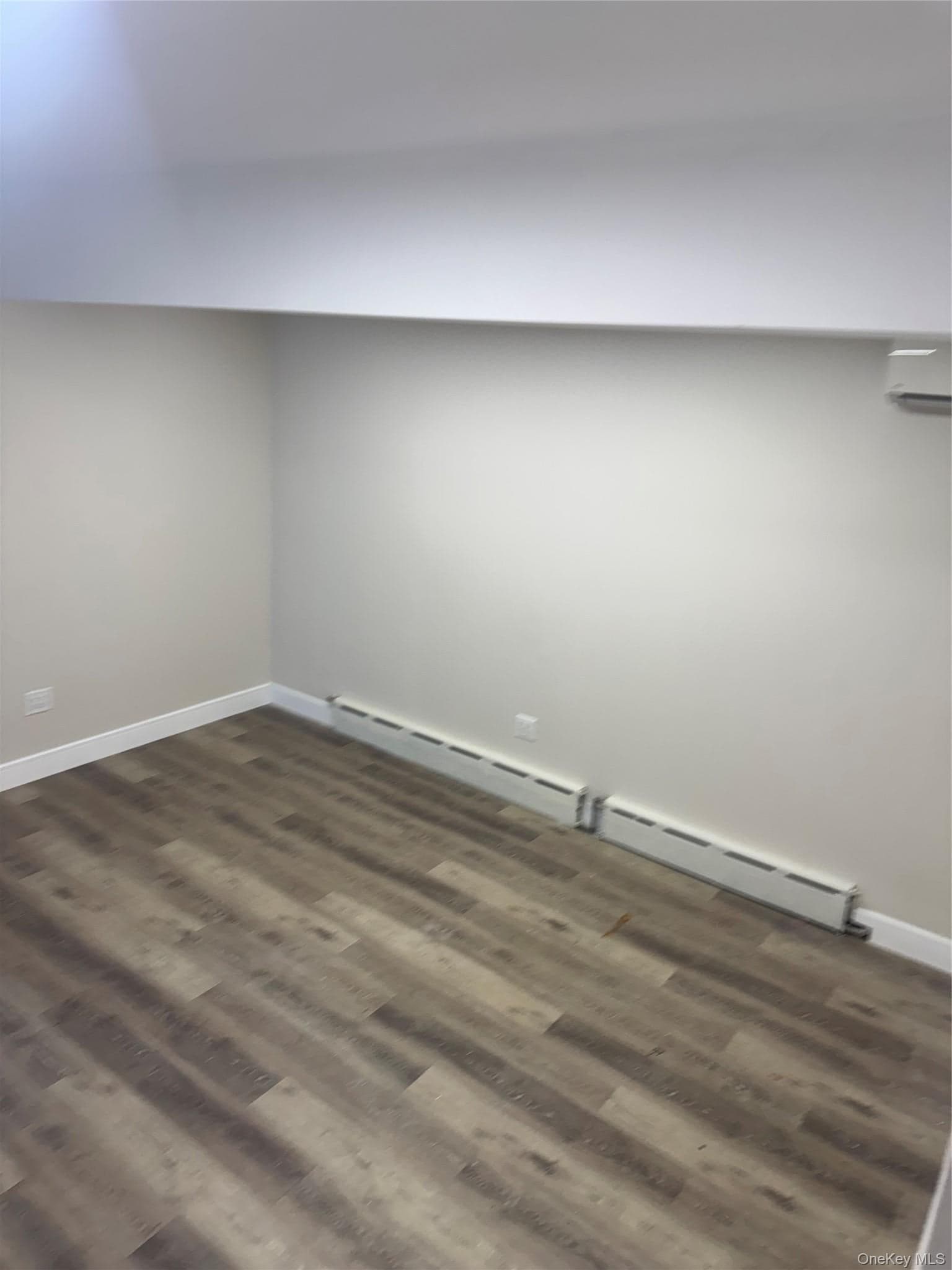 182 Vermont Avenue thumbnail 13