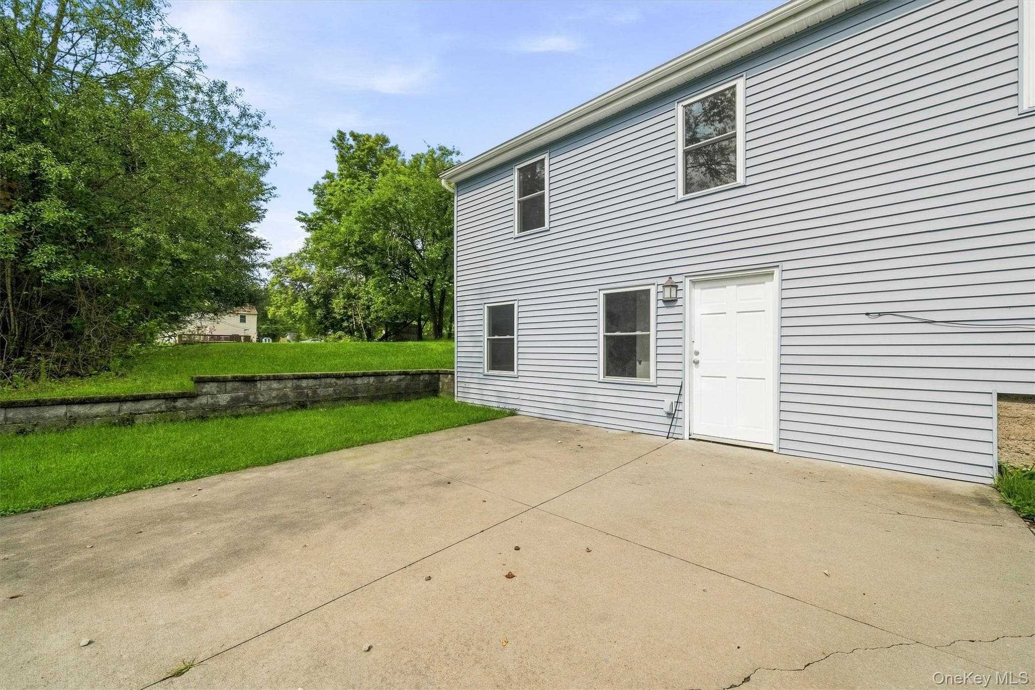11 Strack Road thumbnail 39
