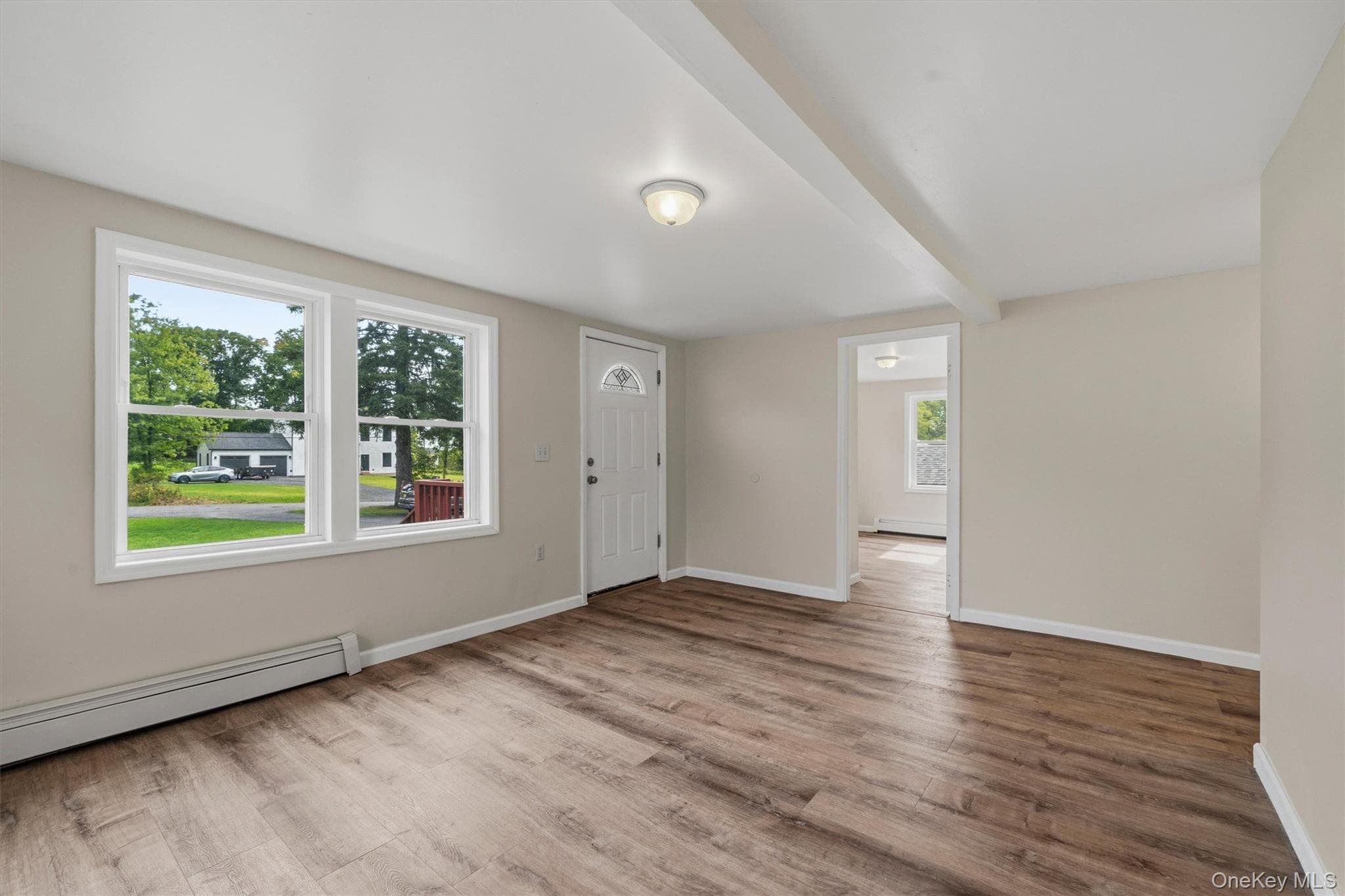 11 Strack Road thumbnail 11