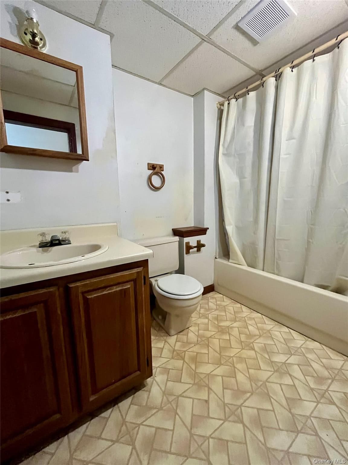 470 Ingrassia Road thumbnail 26