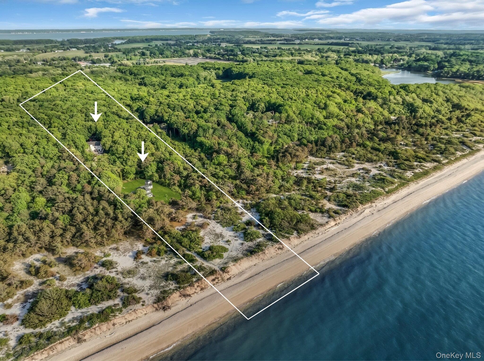 3645 and 3651 Soundview Avenue, Peconic