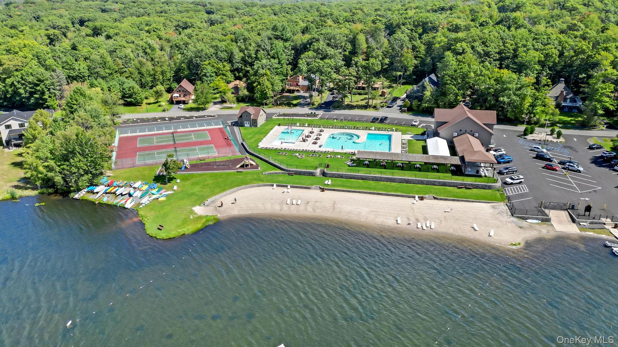 61 Lake Shore Drive thumbnail 44