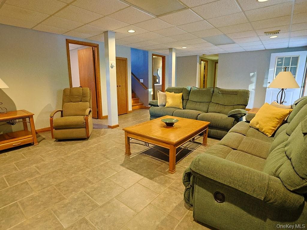 104 Ayers Court thumbnail 22
