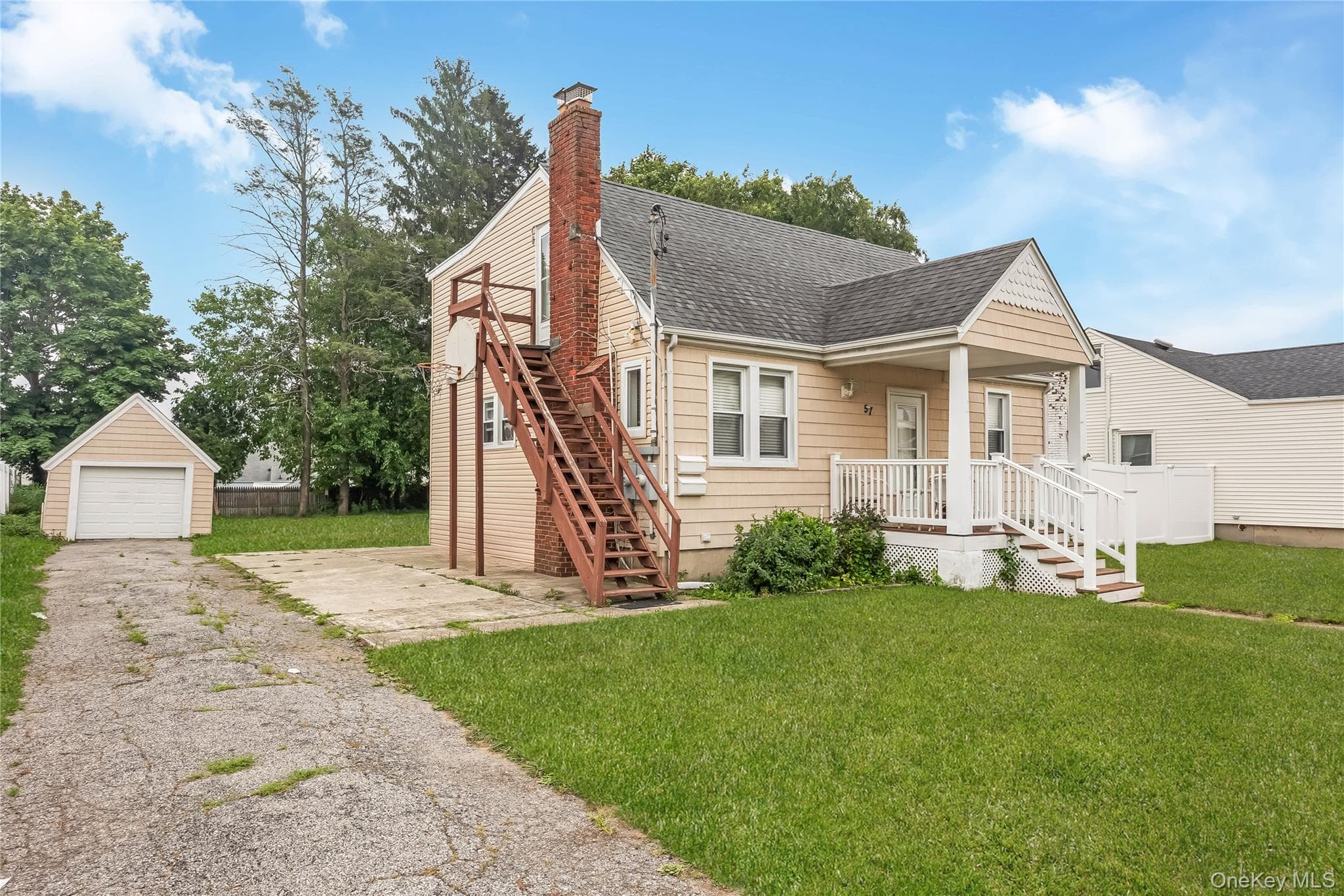 57 Cedar Avenue thumbnail 3