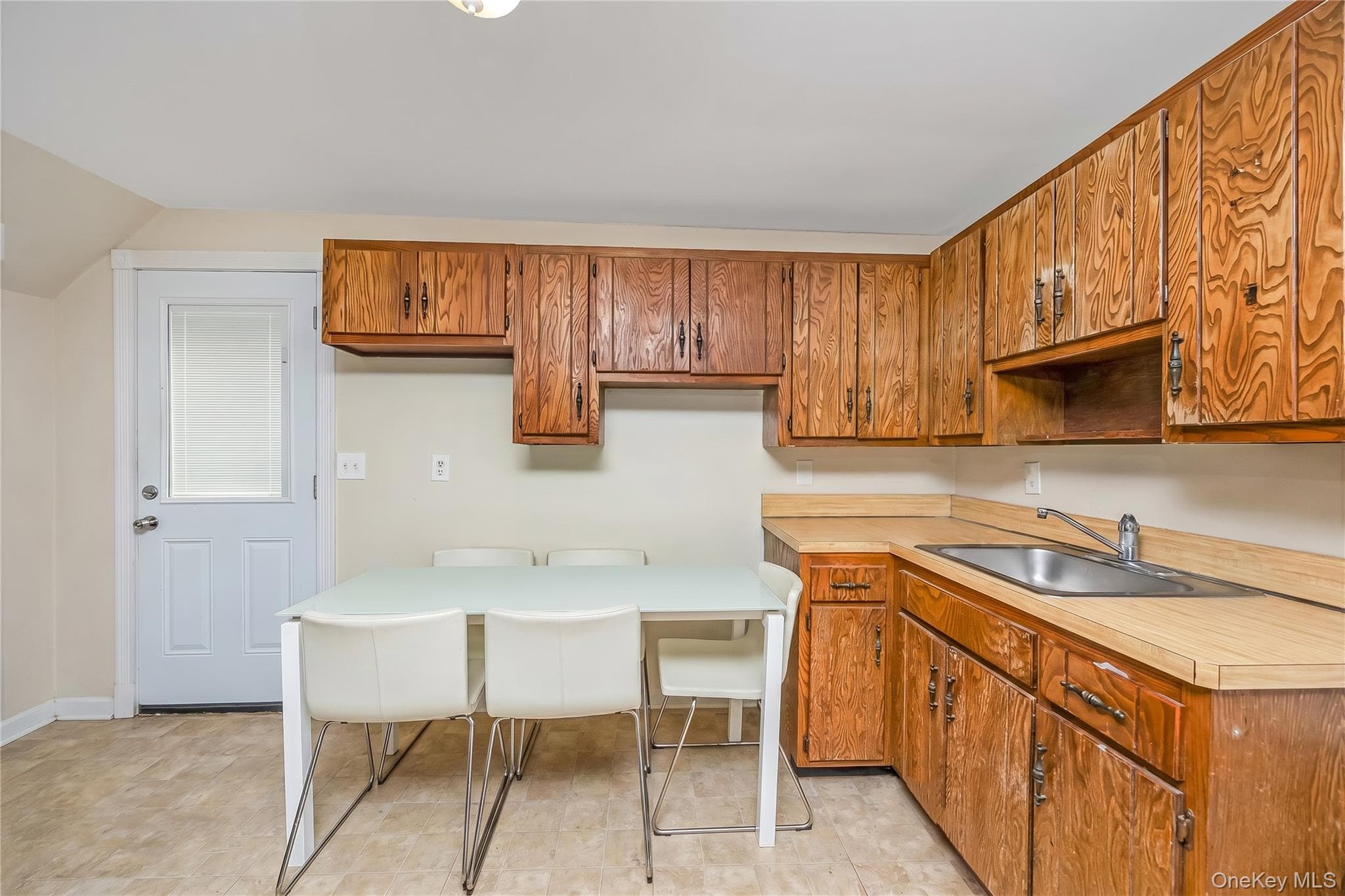 57 Cedar Avenue thumbnail 11