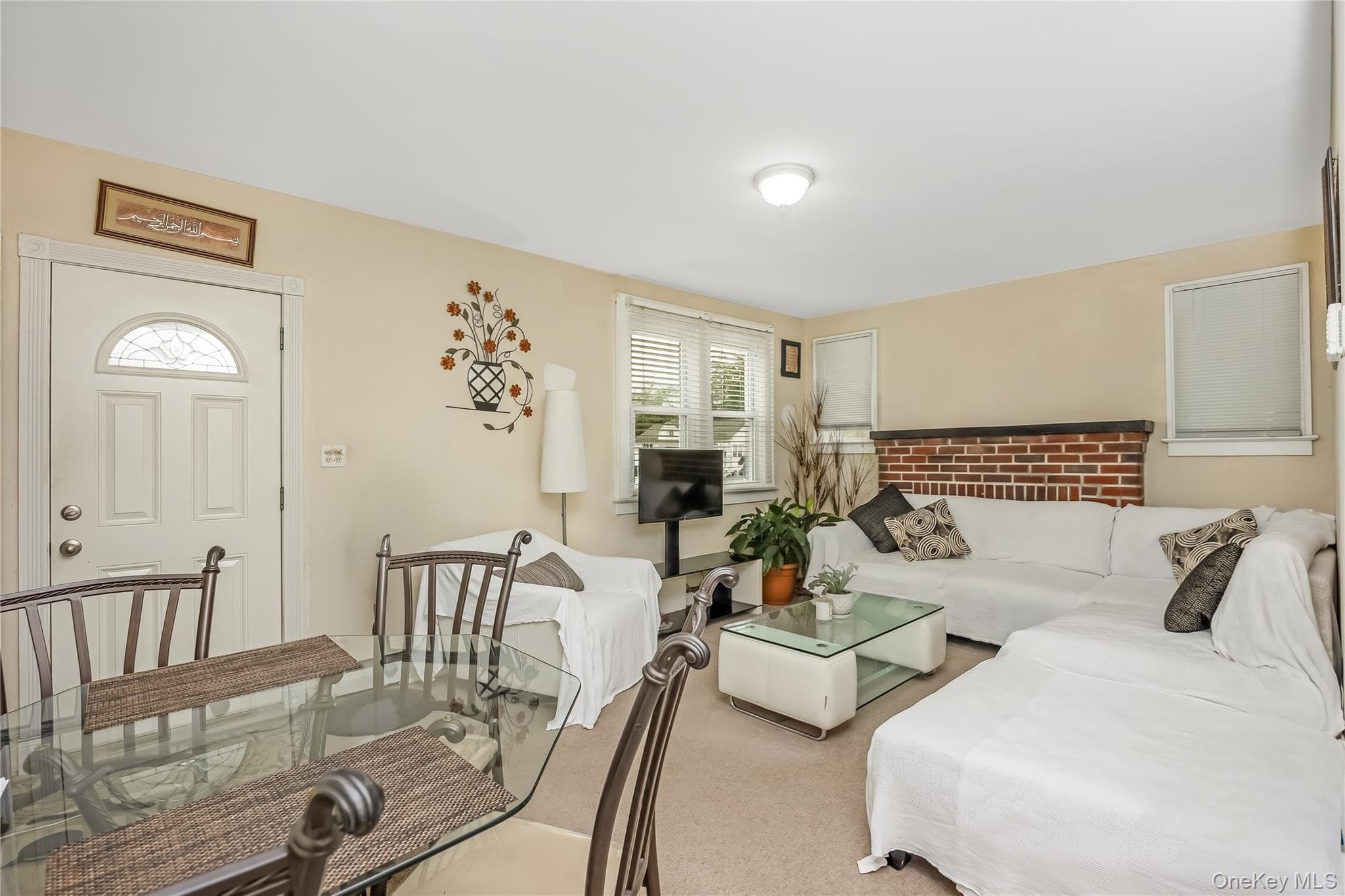 57 Cedar Avenue thumbnail 4