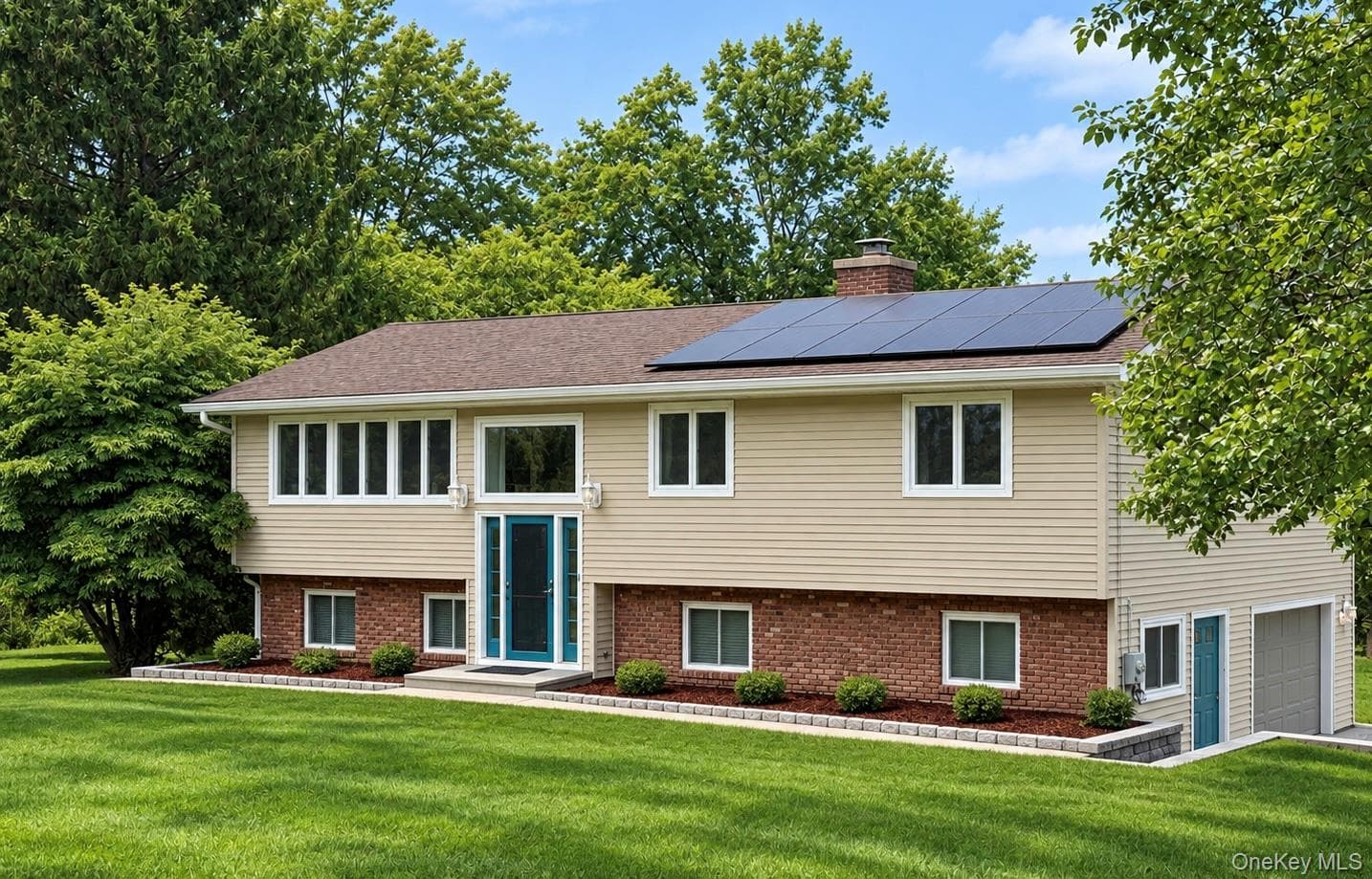 10 Karen Drive, Monroe