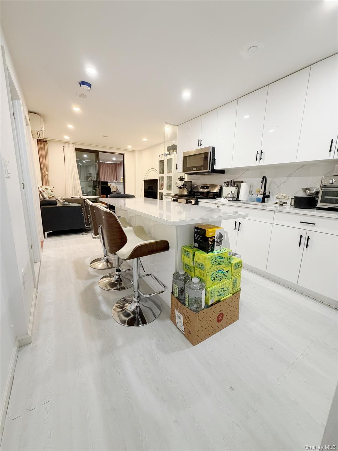 14610 35th Avenue Unit: 2D thumbnail 7