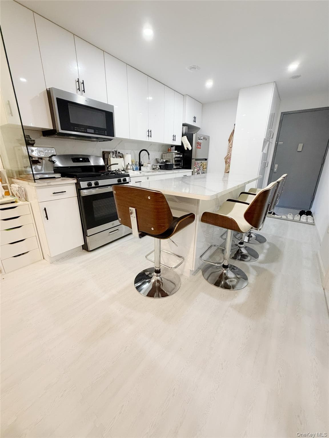 14610 35th Avenue Unit: 2D thumbnail 3