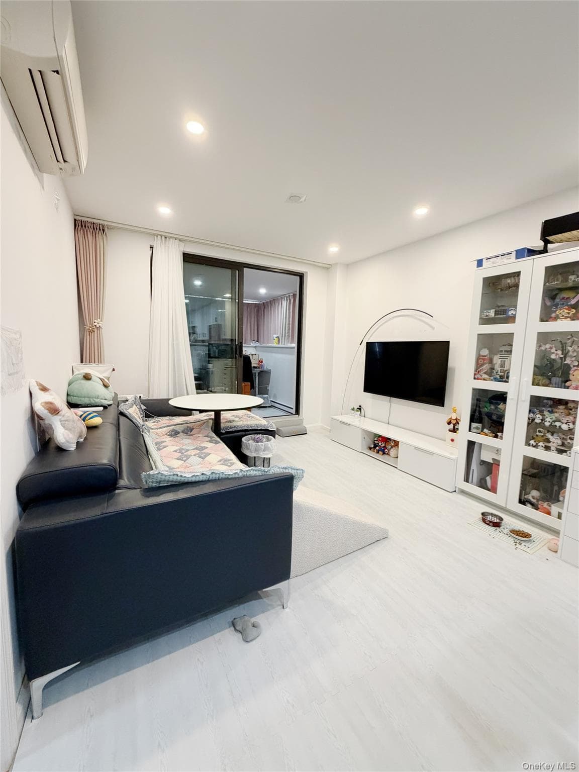 14610 35th Avenue Unit: 2D thumbnail 2
