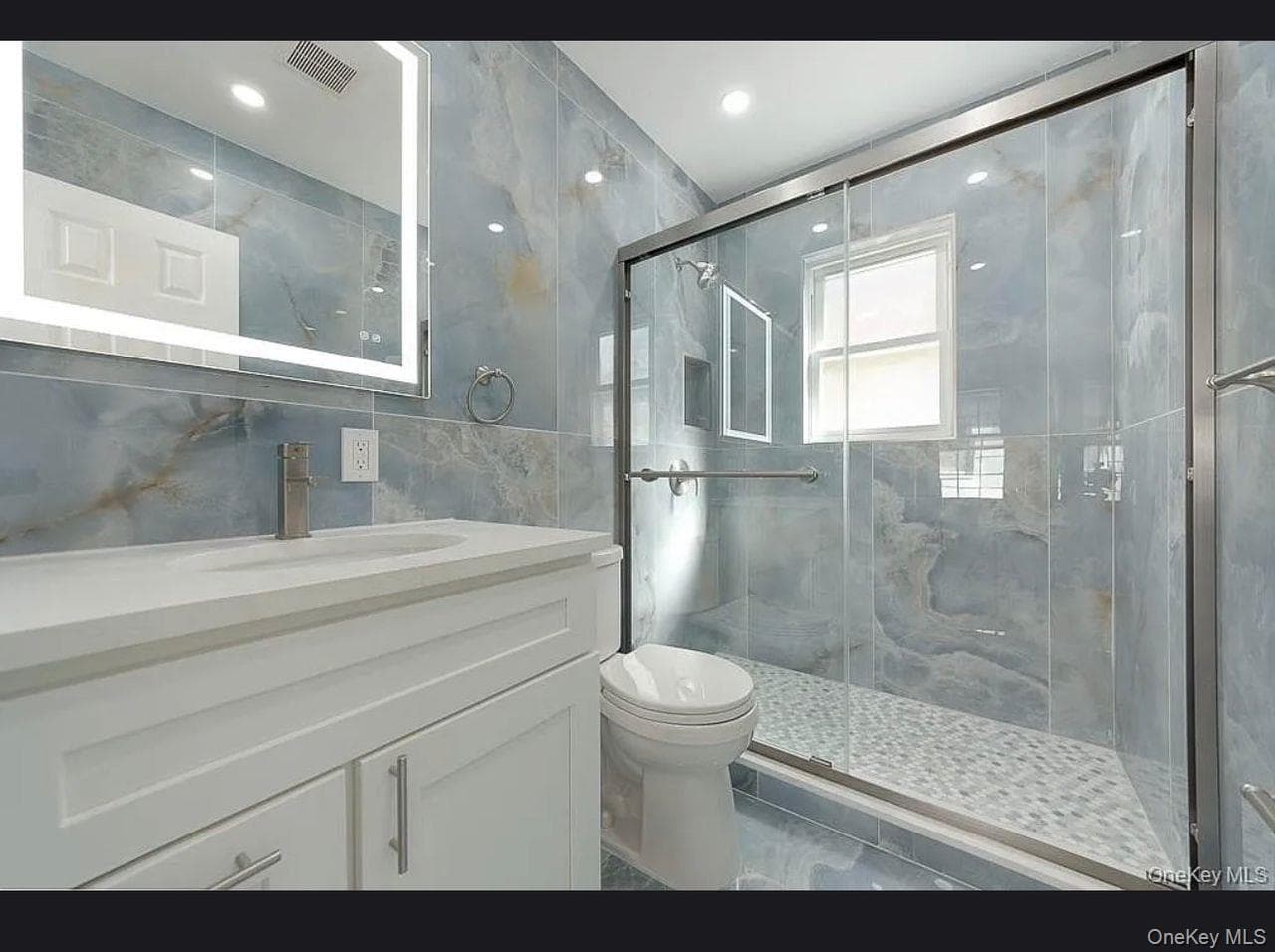 109-16 221st Street thumbnail 6
