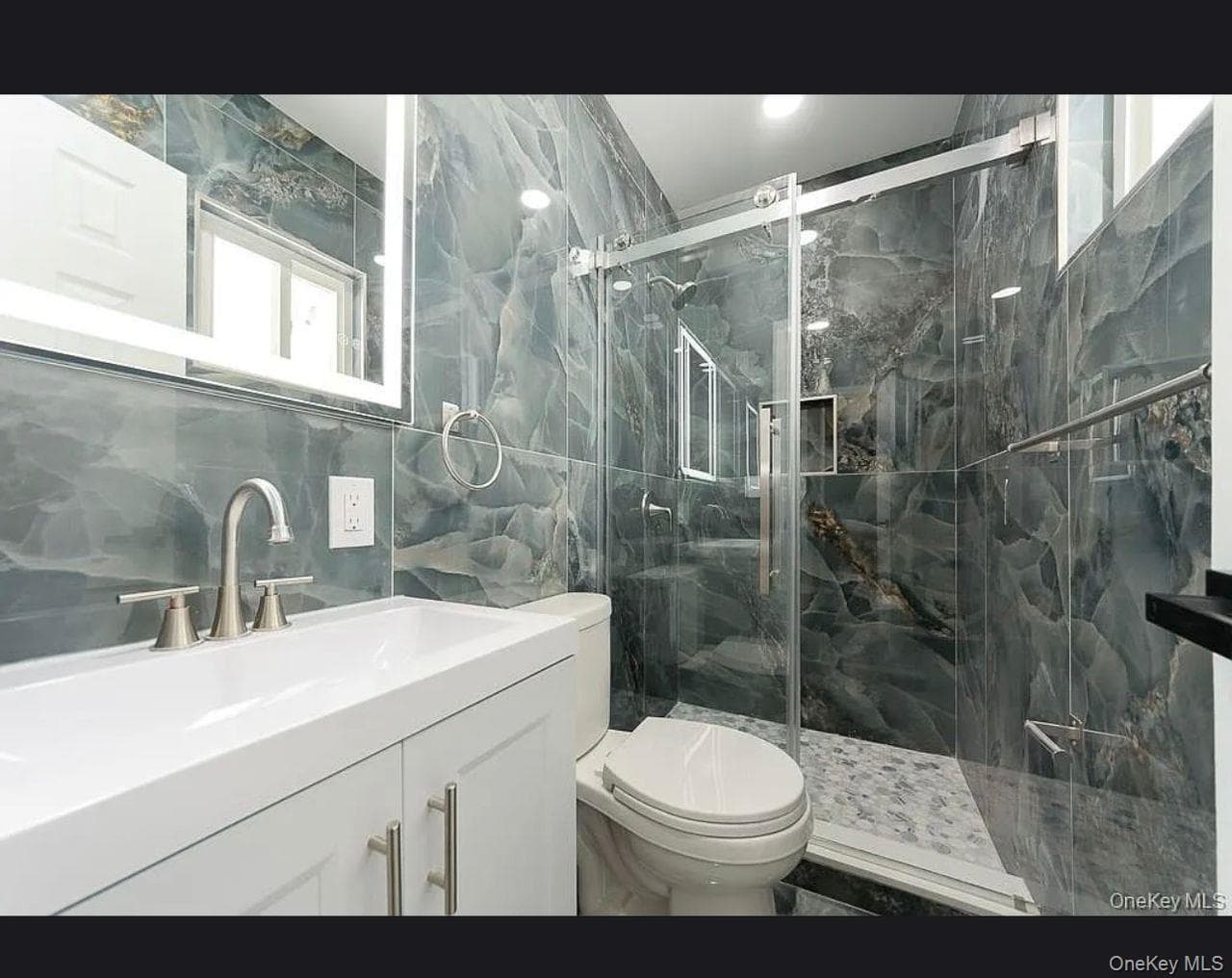 109-16 221st Street thumbnail 9