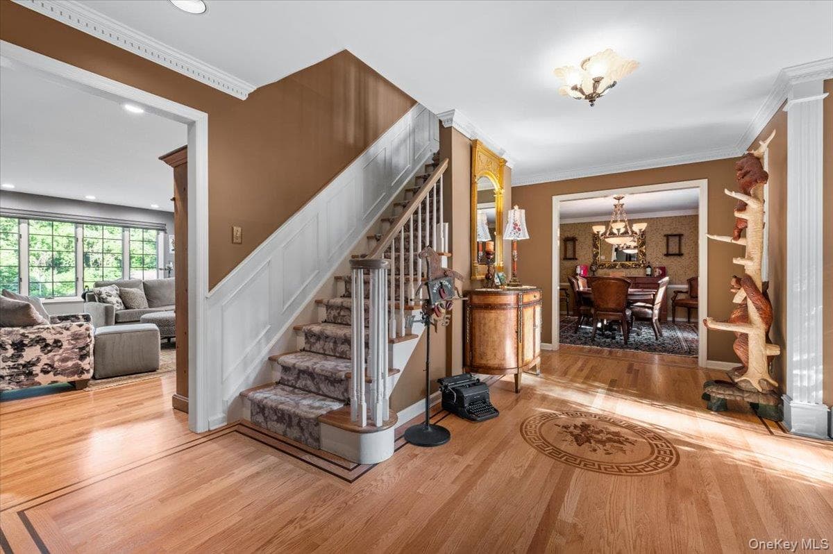 96 Plainview Road thumbnail 14