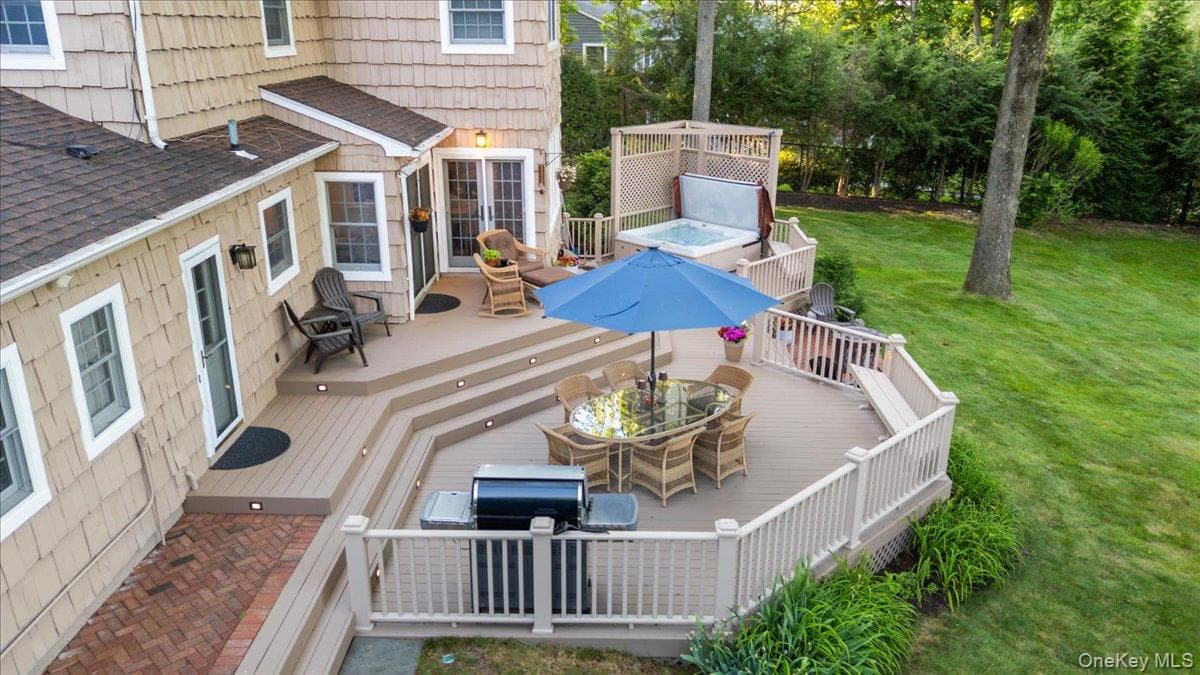96 Plainview Road thumbnail 26