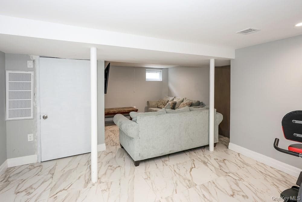 42 Celler Avenue thumbnail 32