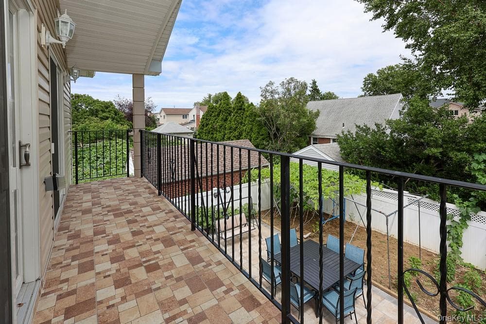 42 Celler Avenue thumbnail 27