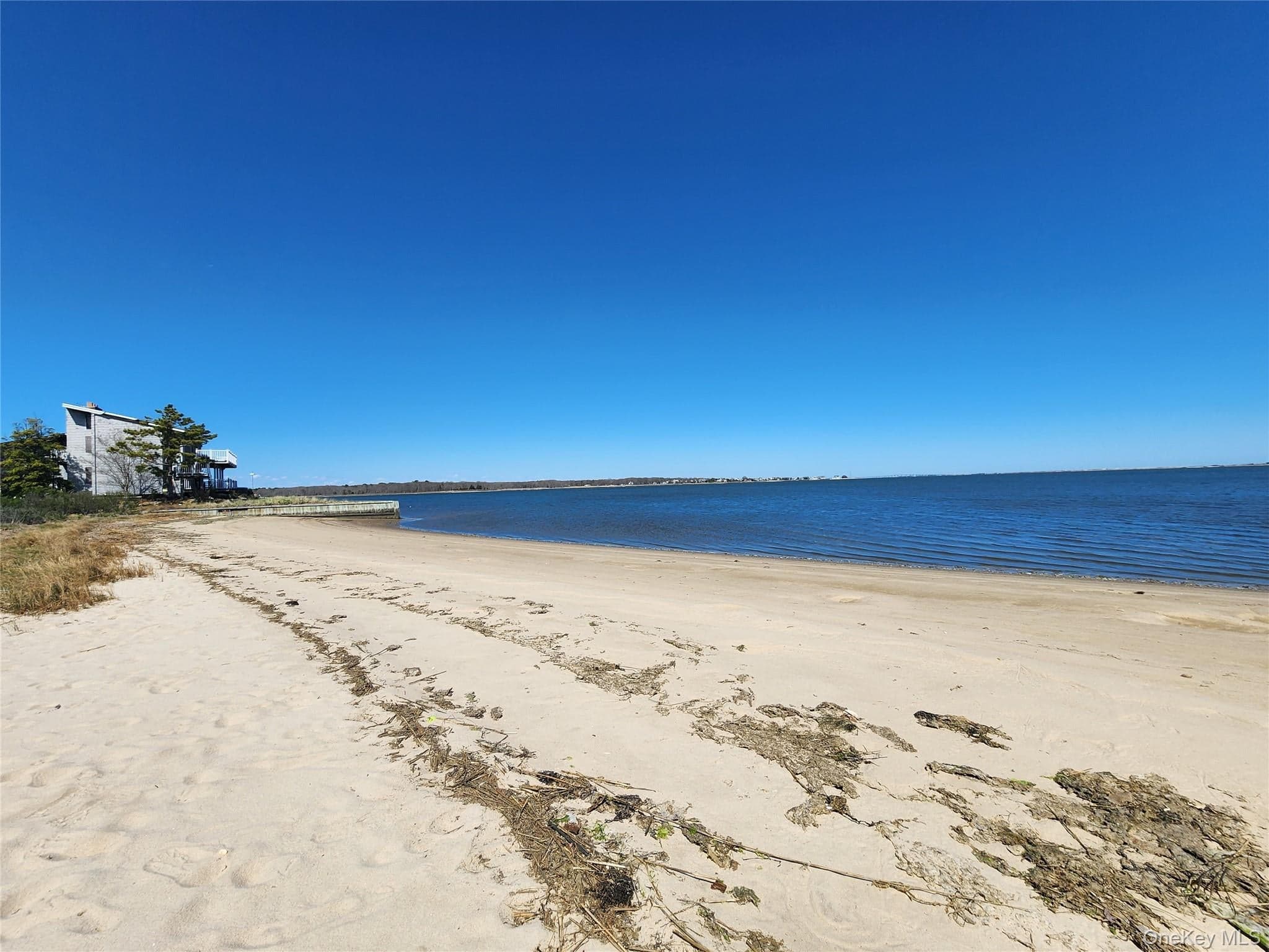 1 Bayside Avenue thumbnail 2