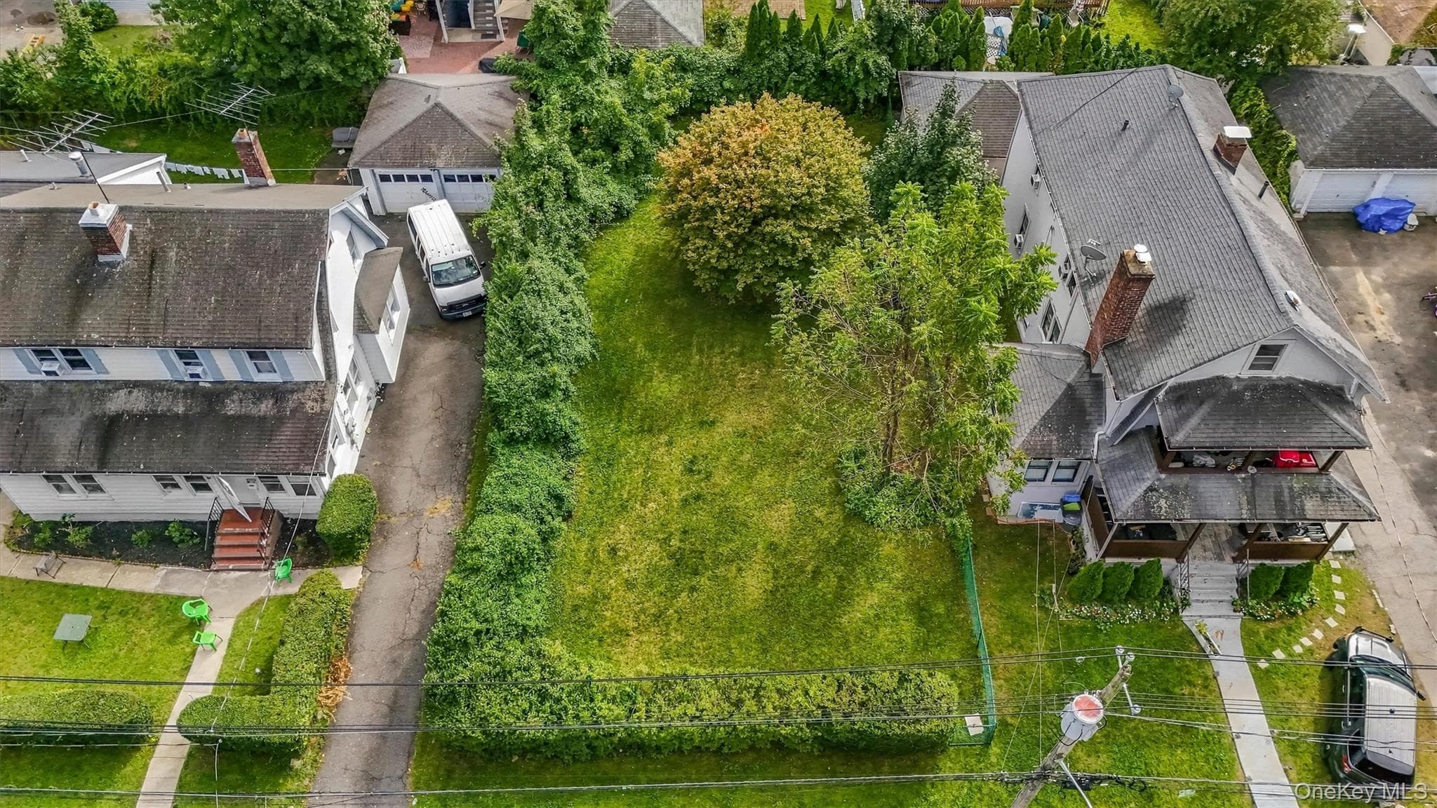 Vacant Florence Avenue, White Plains