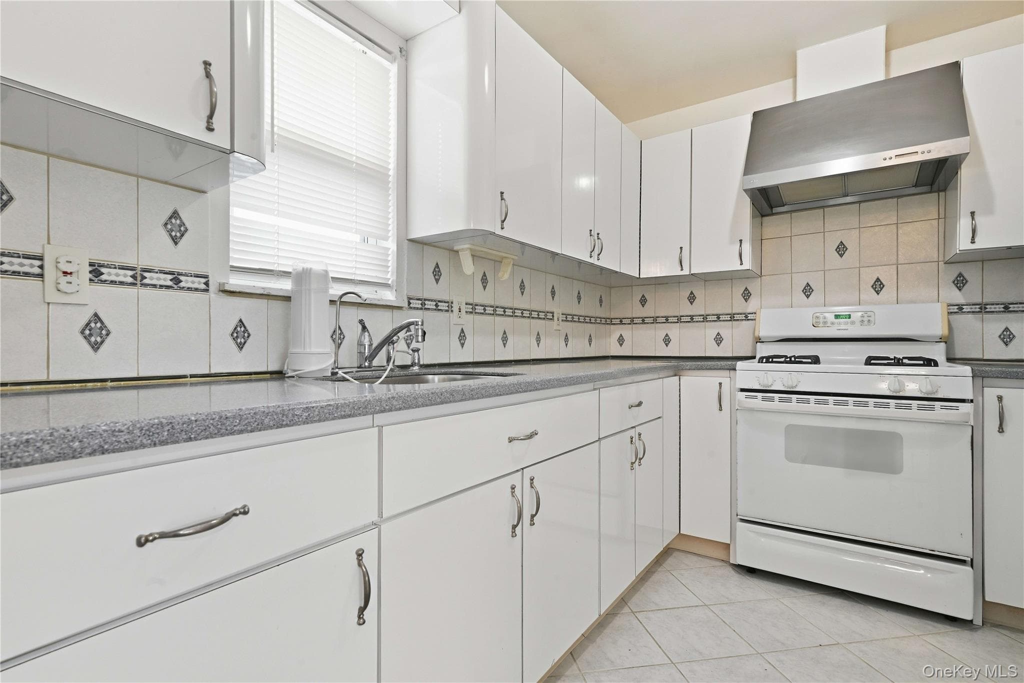 75 Harding Place thumbnail 9