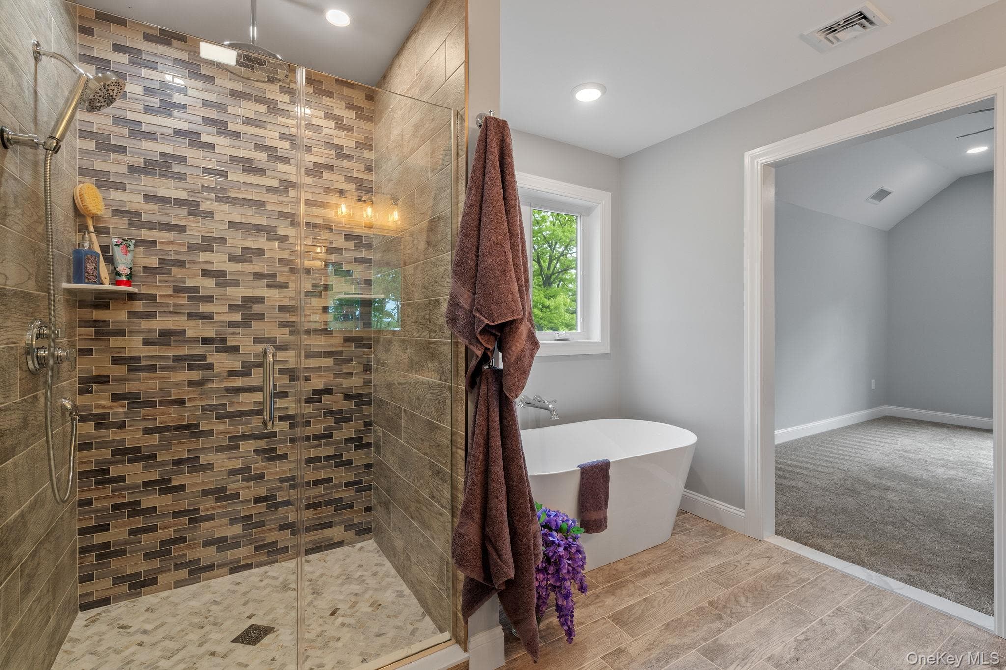 61 Smith Avenue thumbnail 20