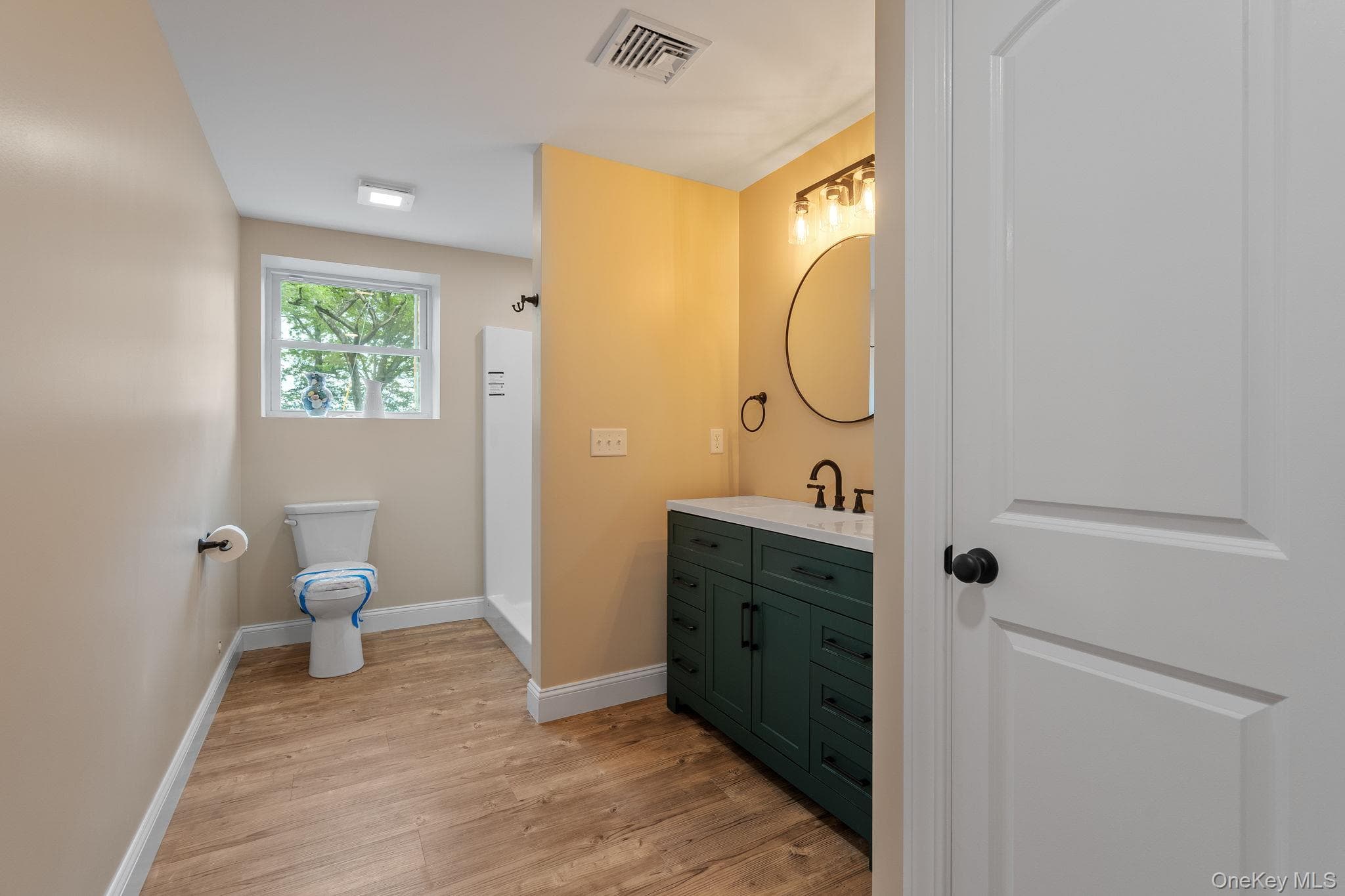 61 Smith Avenue thumbnail 32