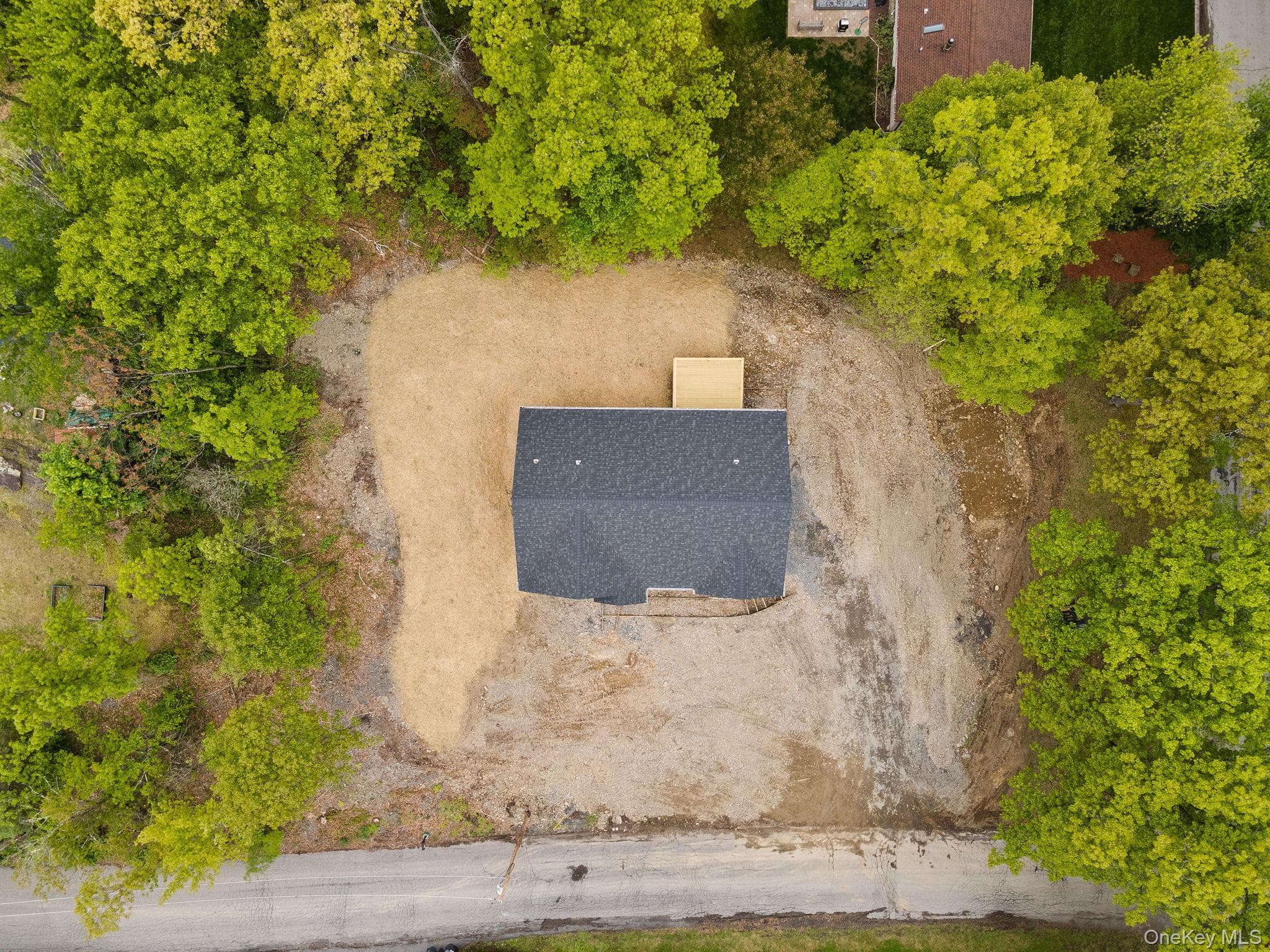 61 Smith Avenue thumbnail 39