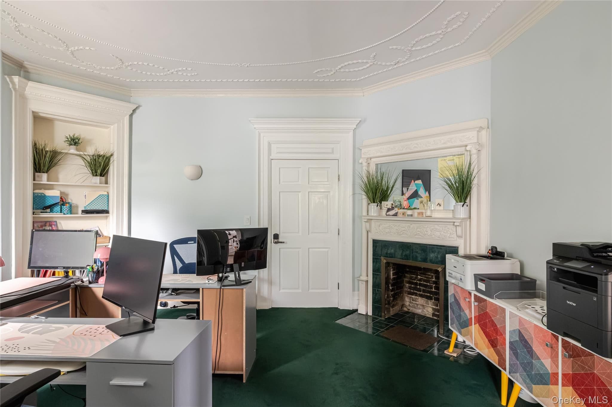 437 E Allen Street thumbnail 17