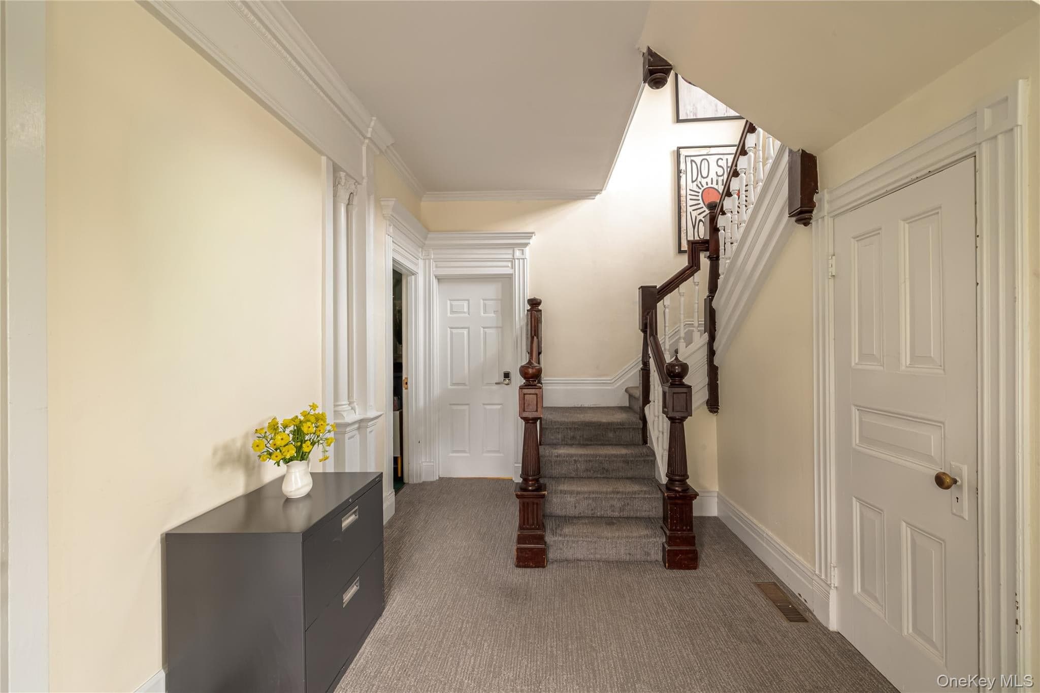 437 E Allen Street thumbnail 10