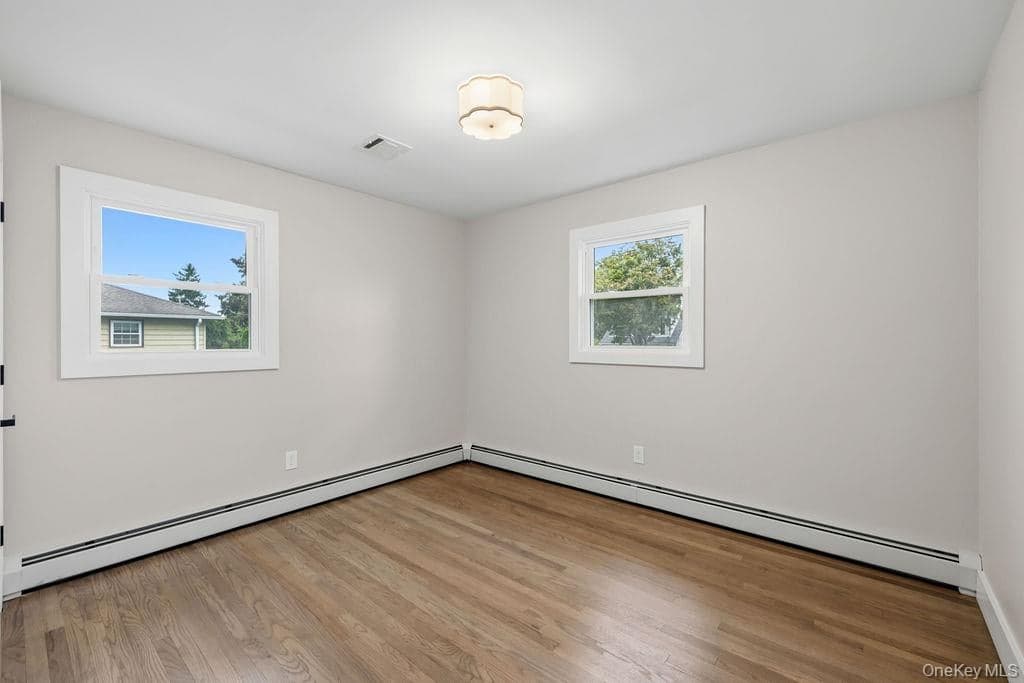 132 S Conger Avenue thumbnail 7