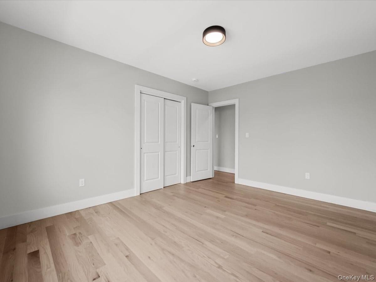 60 Westwood Road thumbnail 21