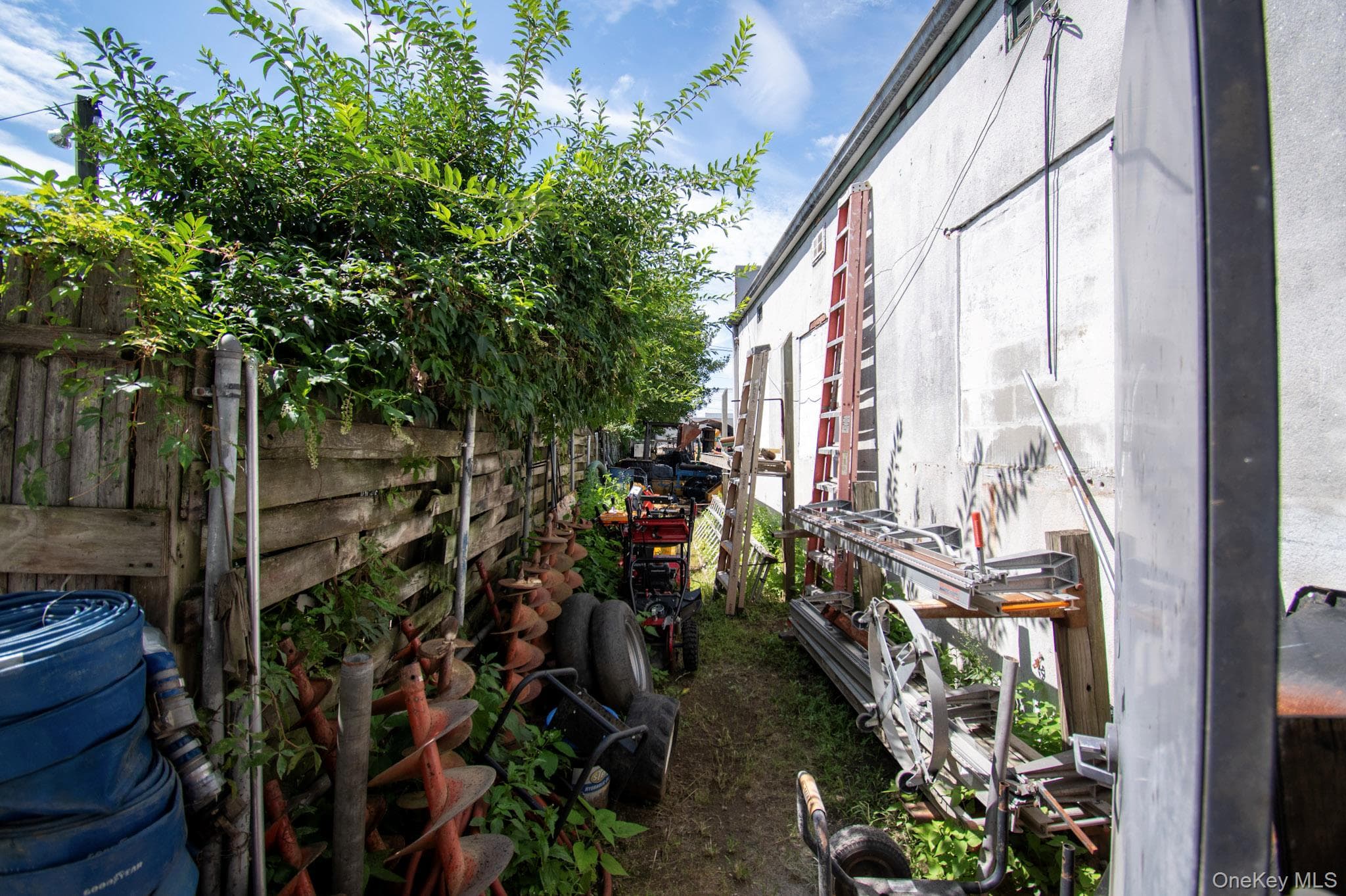 500 Merrick Road thumbnail 27