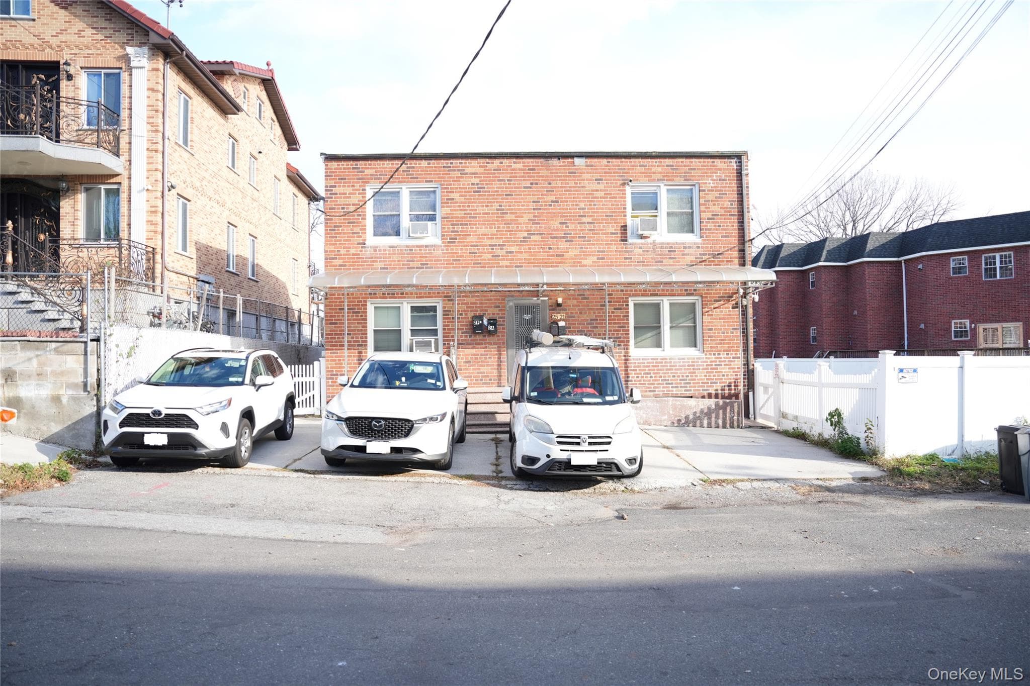 2521 127th Street photo 1