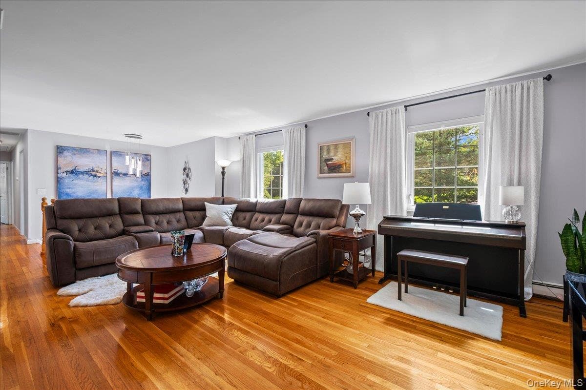 15 Watergate Drive thumbnail 3