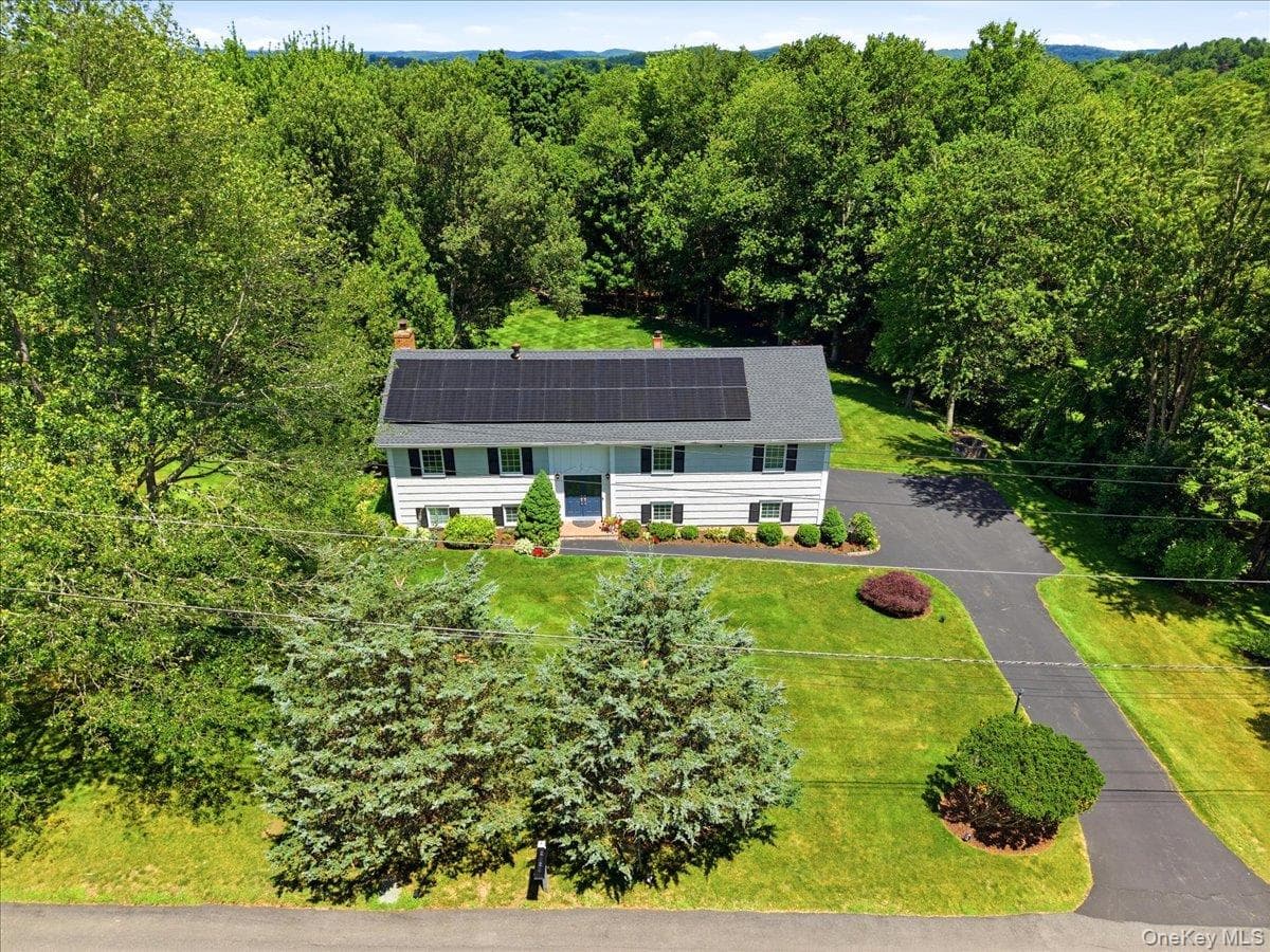 15 Watergate Drive thumbnail 35