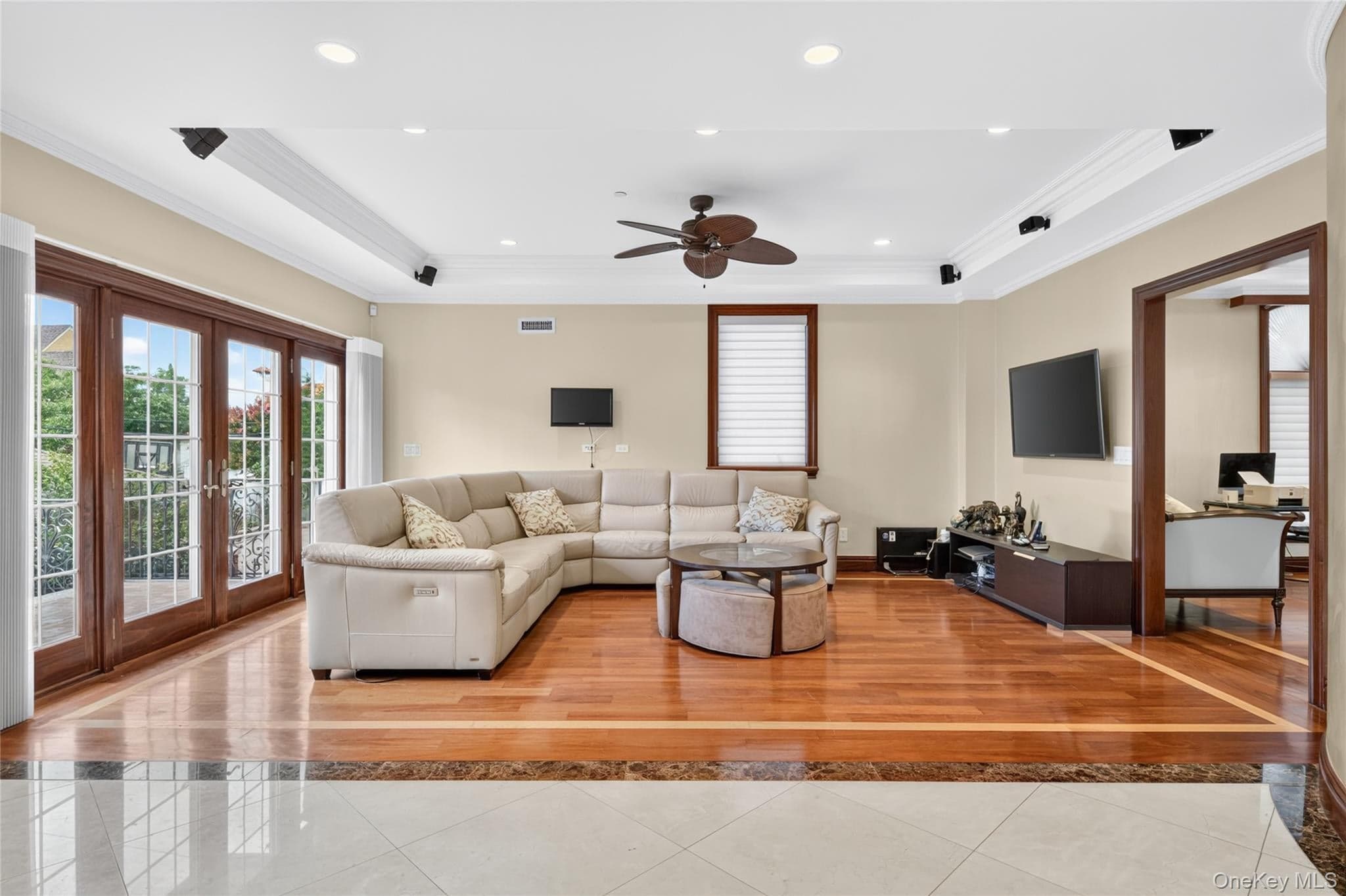 251-35 52nd Avenue thumbnail 10