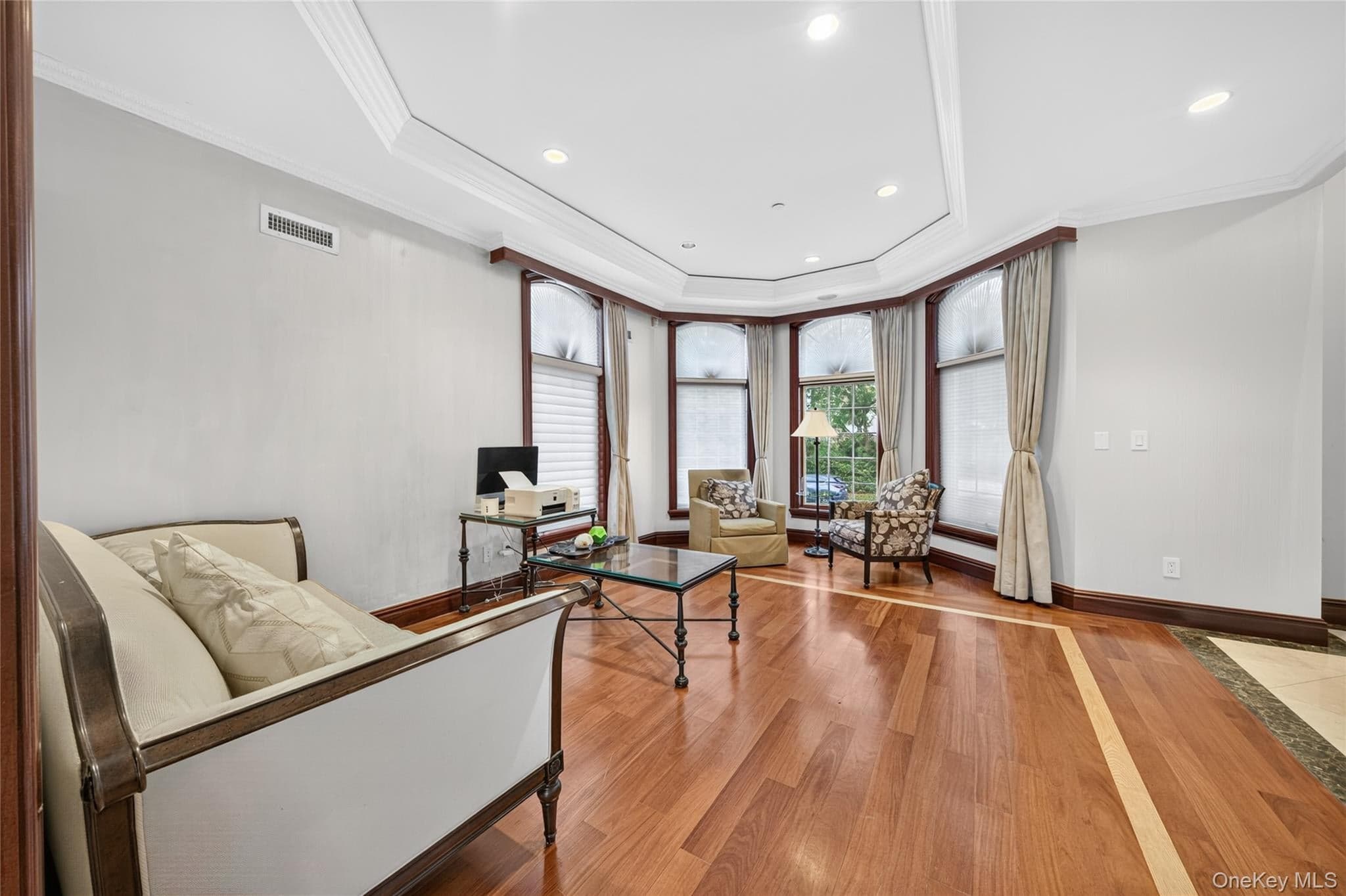 251-35 52nd Avenue thumbnail 8
