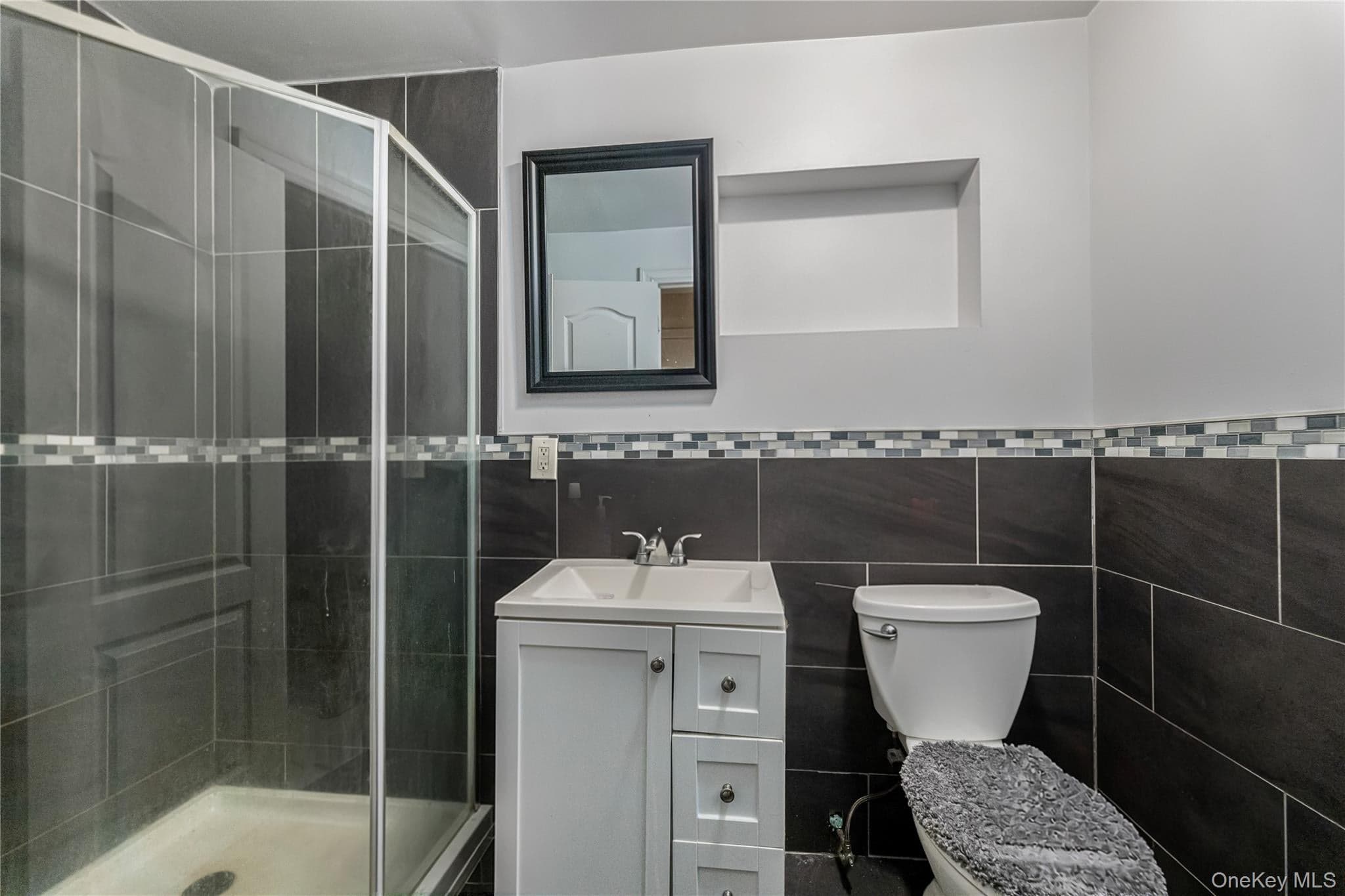 4558 Richardson Avenue thumbnail 25